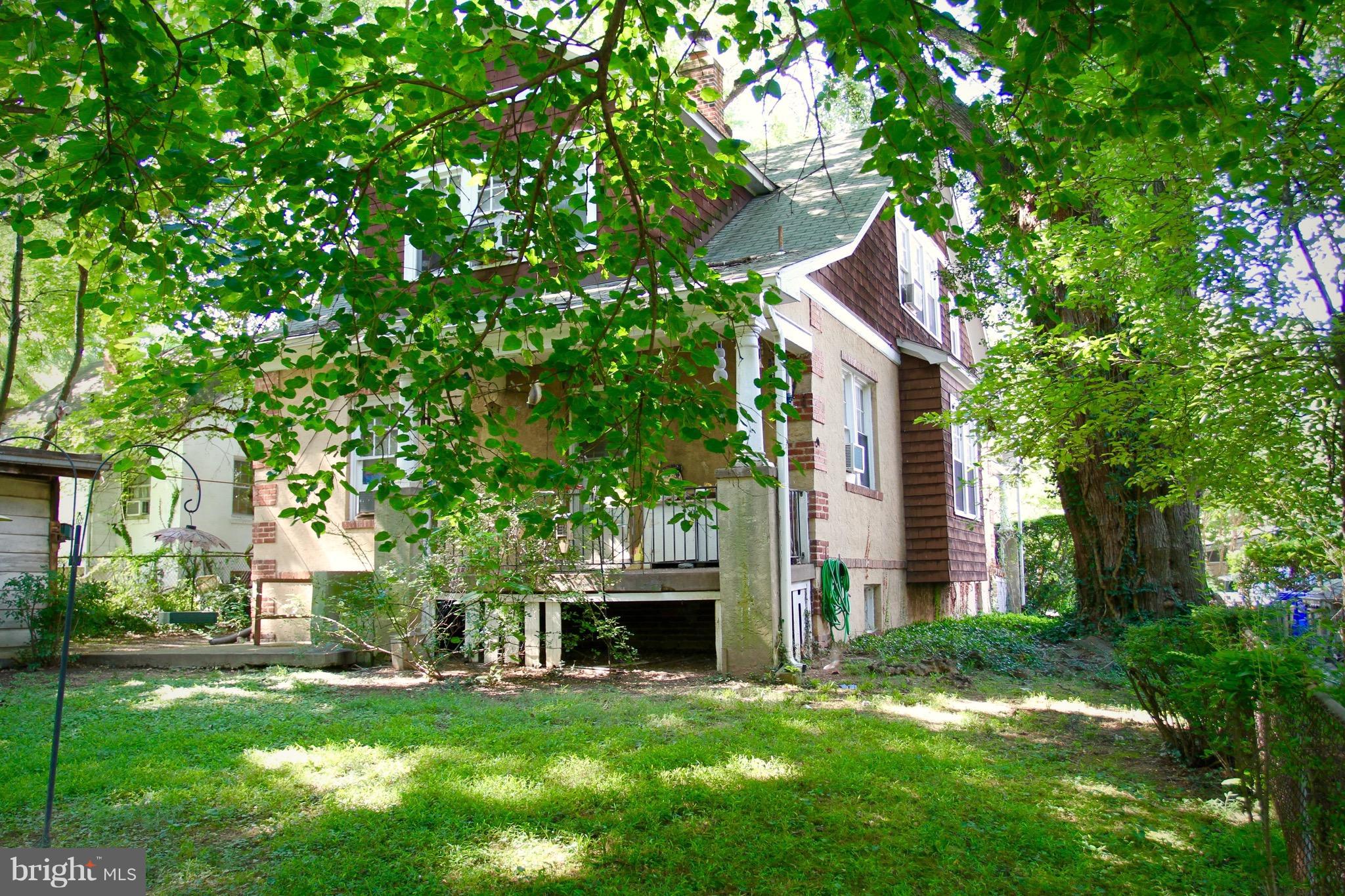 BETHESDA OUTSIDE - Residential