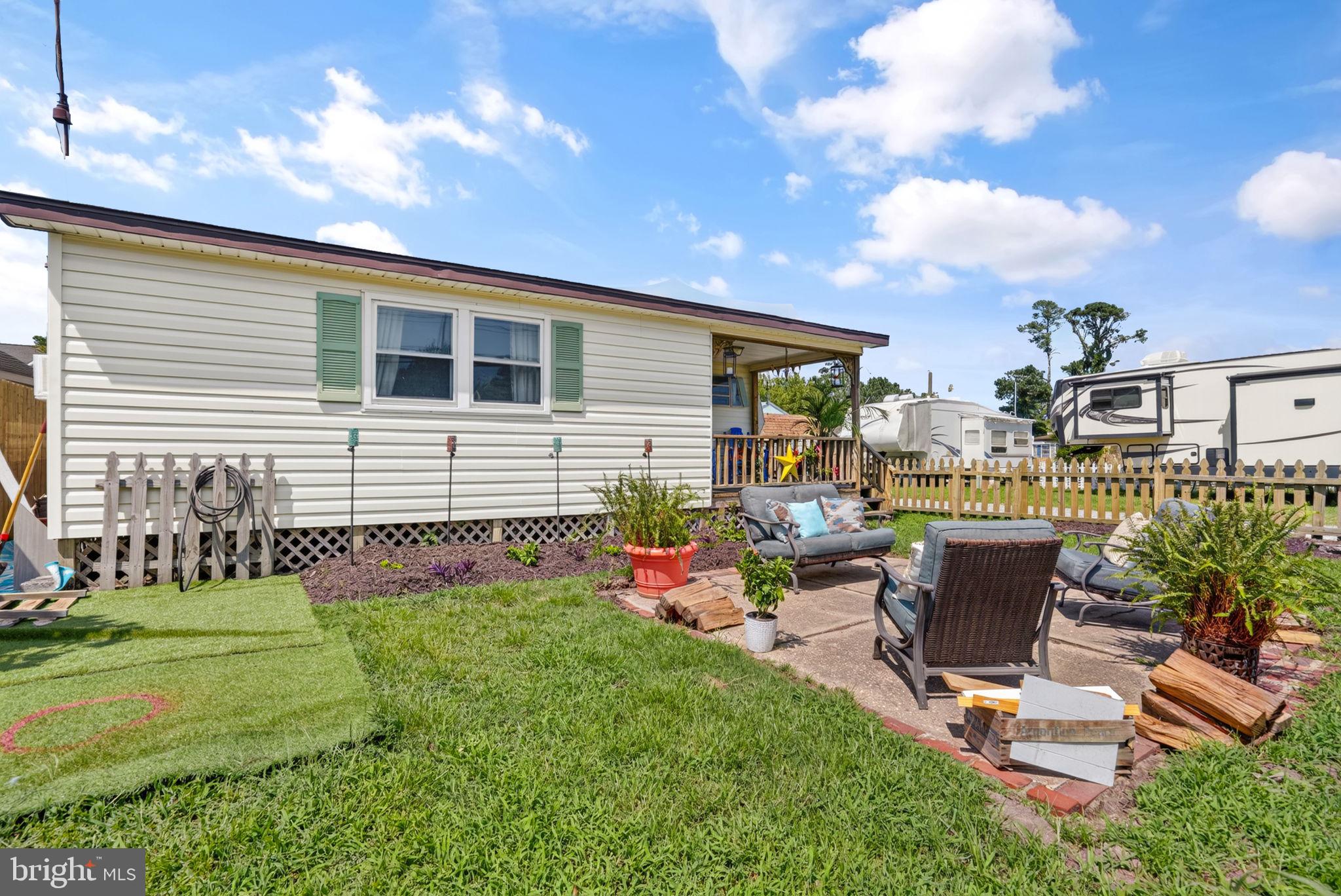 8096 MIRE POND ONE