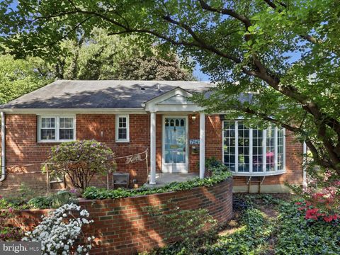 Photo of 7247 Deborah Drive, FALLS CHURCH, VA 22046 (MLS # VAFX2304862)