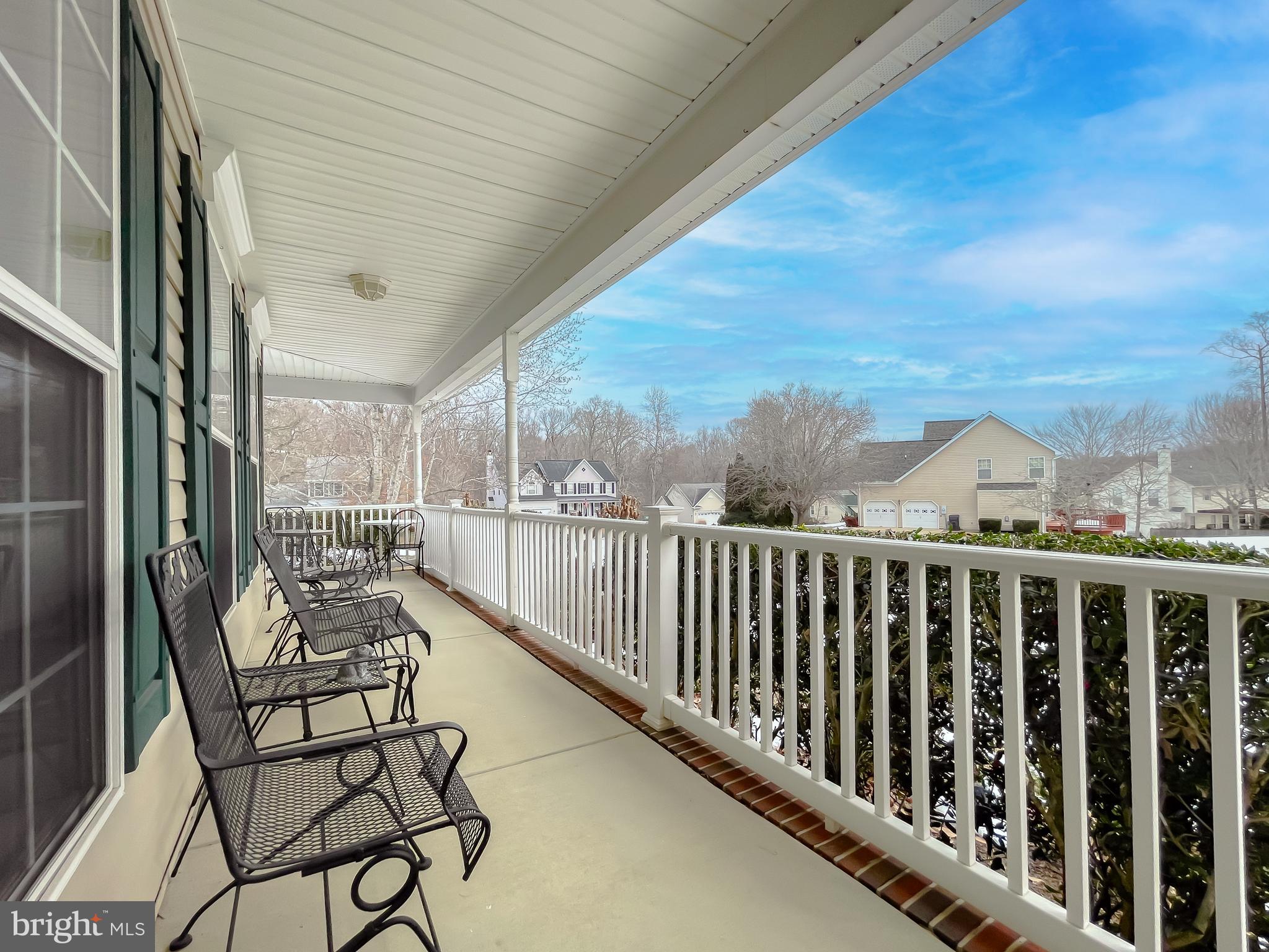 HUNTING QUARTERS - Residential