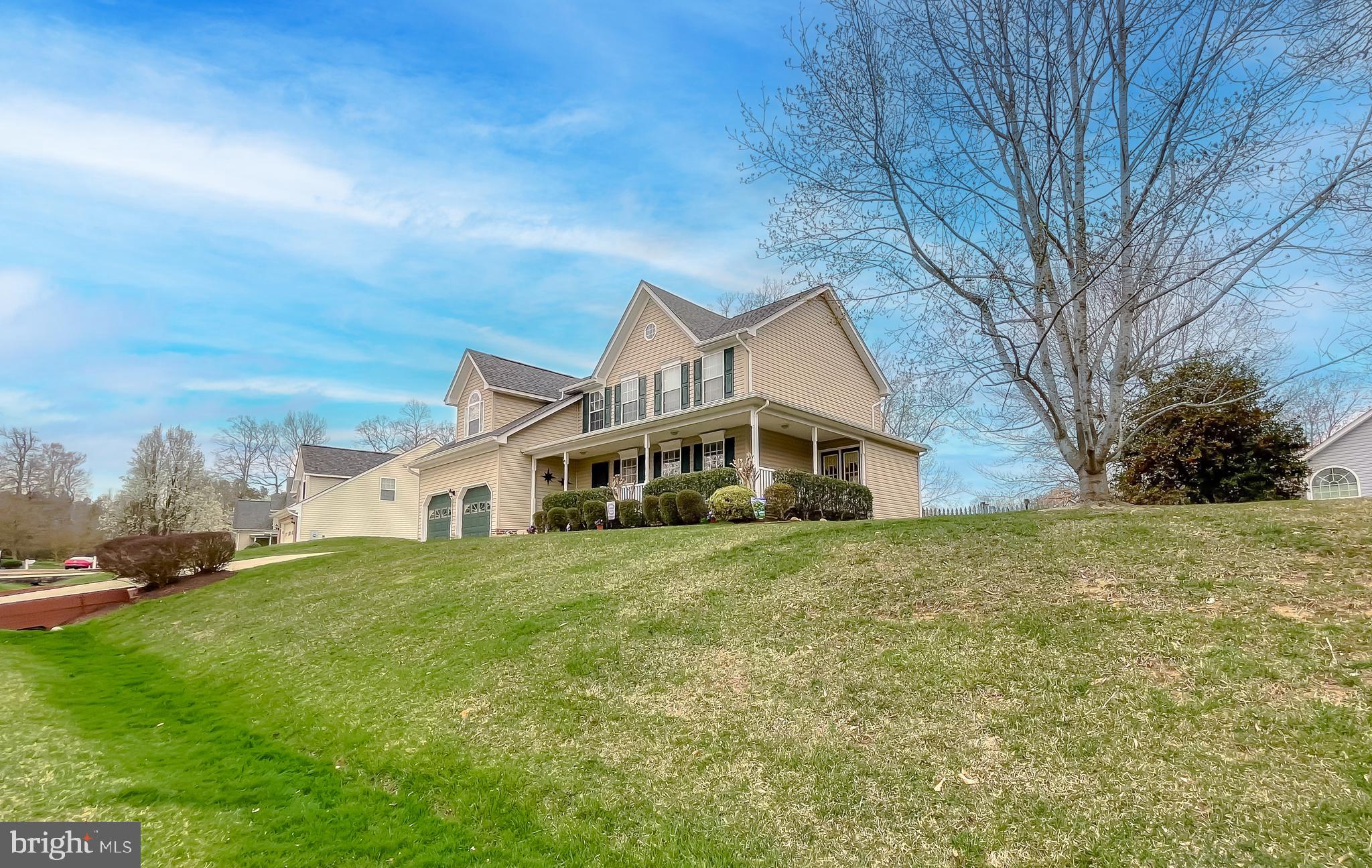 HUNTING QUARTERS - Residential