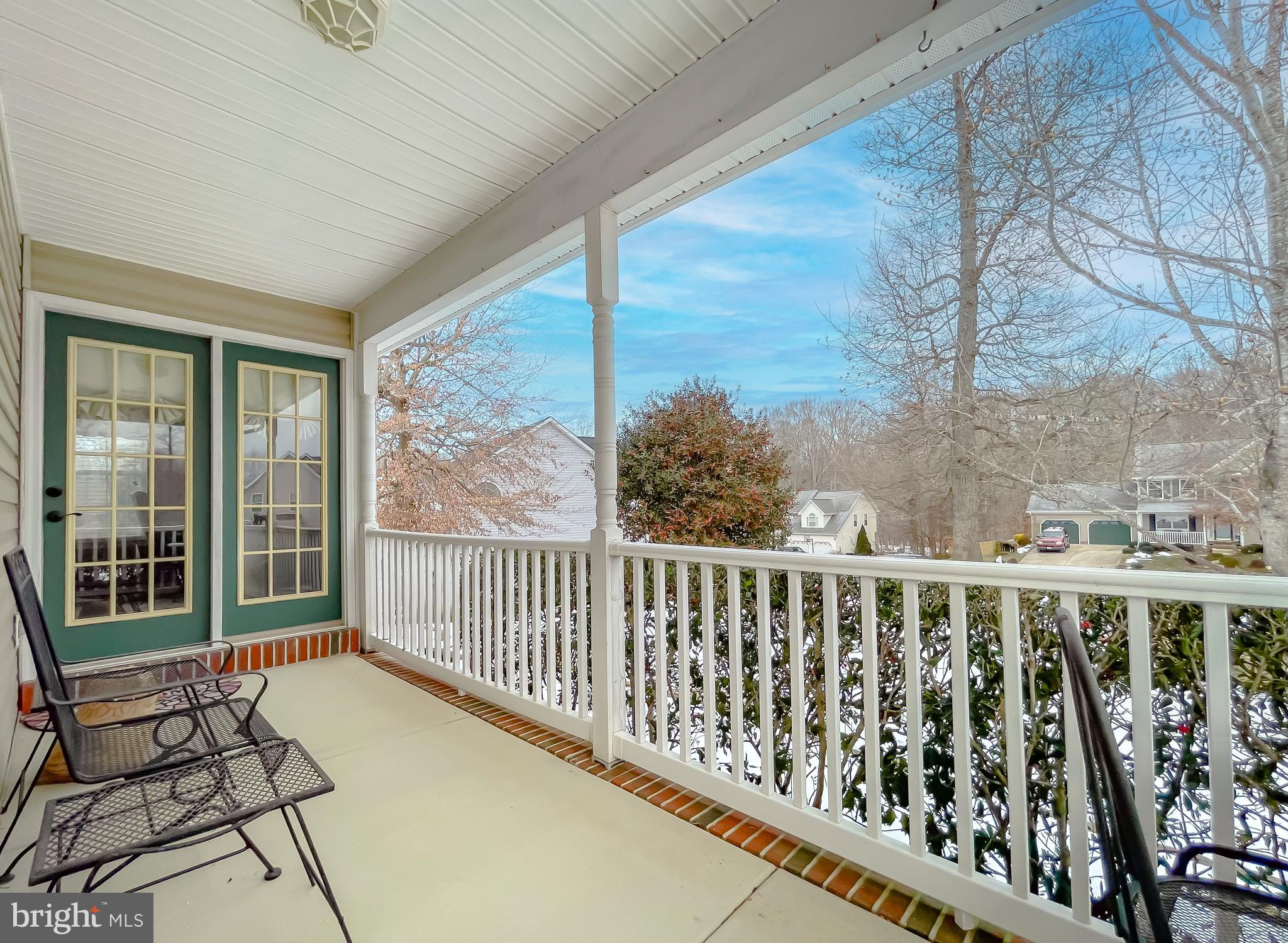 HUNTING QUARTERS - Residential