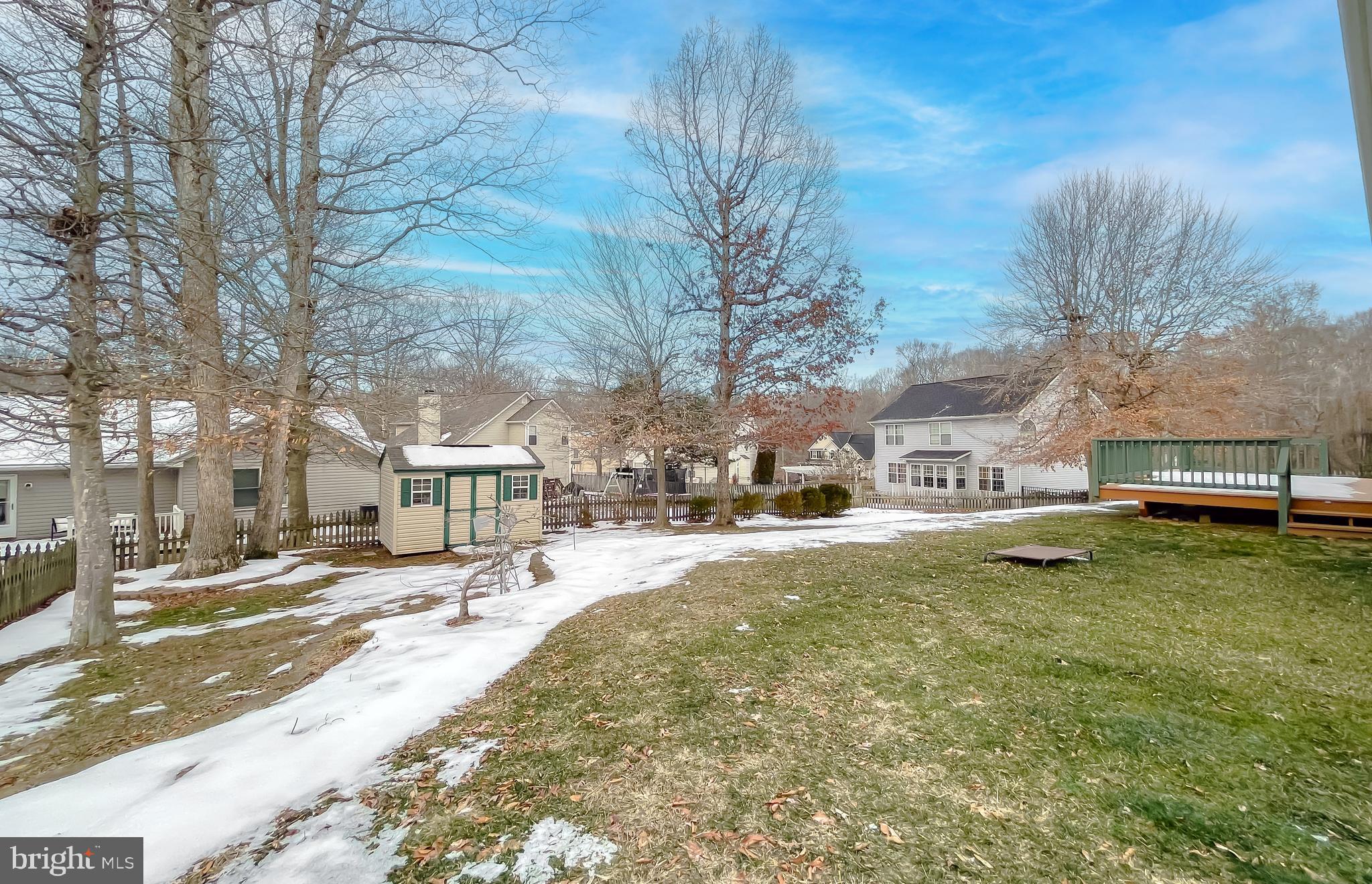 HUNTING QUARTERS - Residential