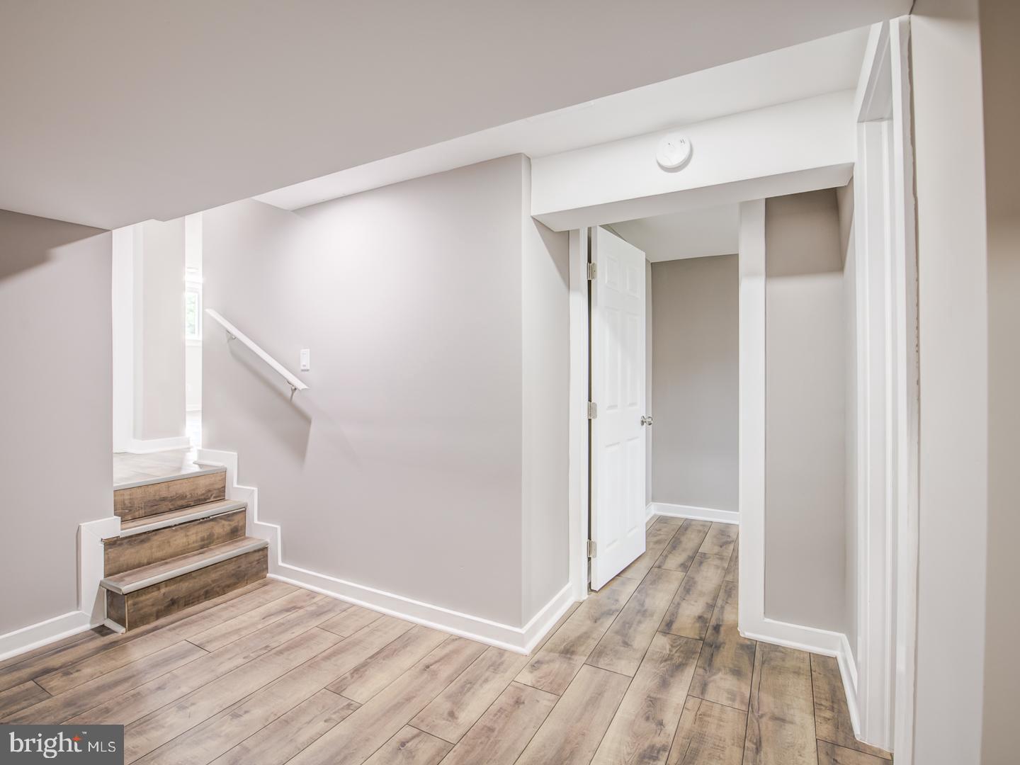 ROBIN HILLS - Residential