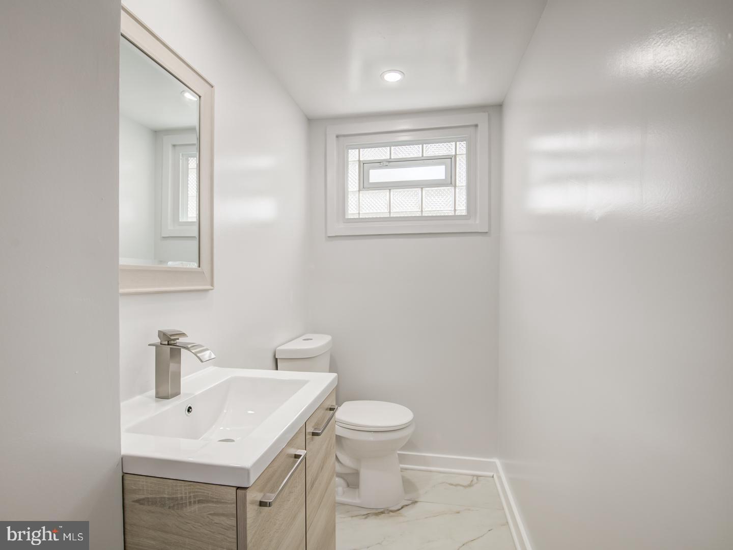 ROBIN HILLS - Residential