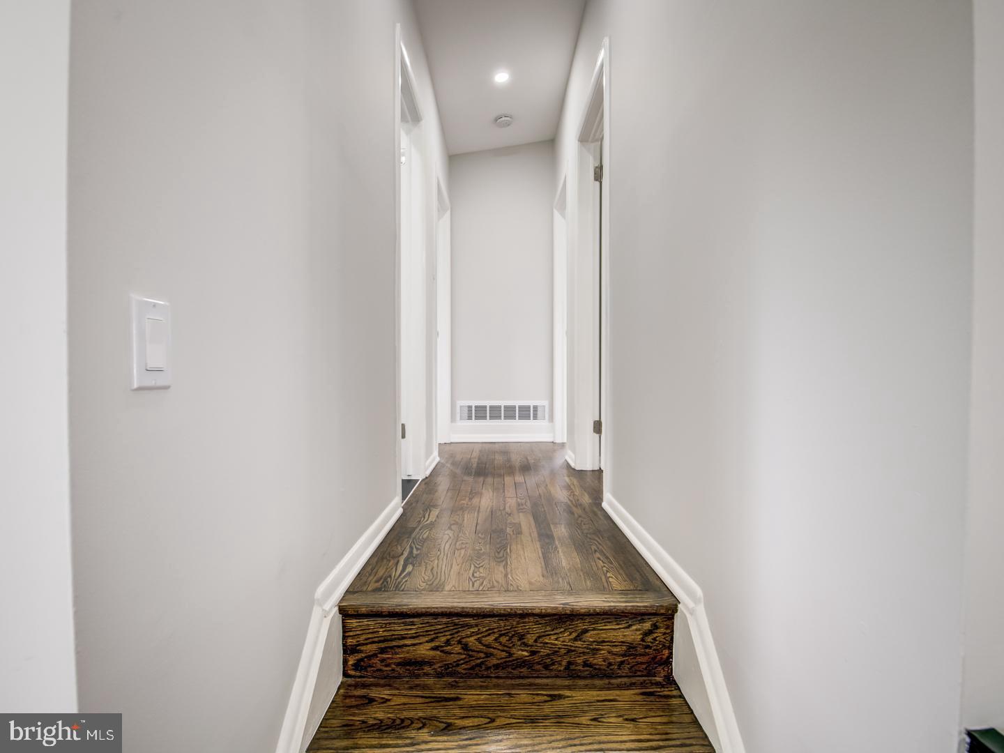 ROBIN HILLS - Residential