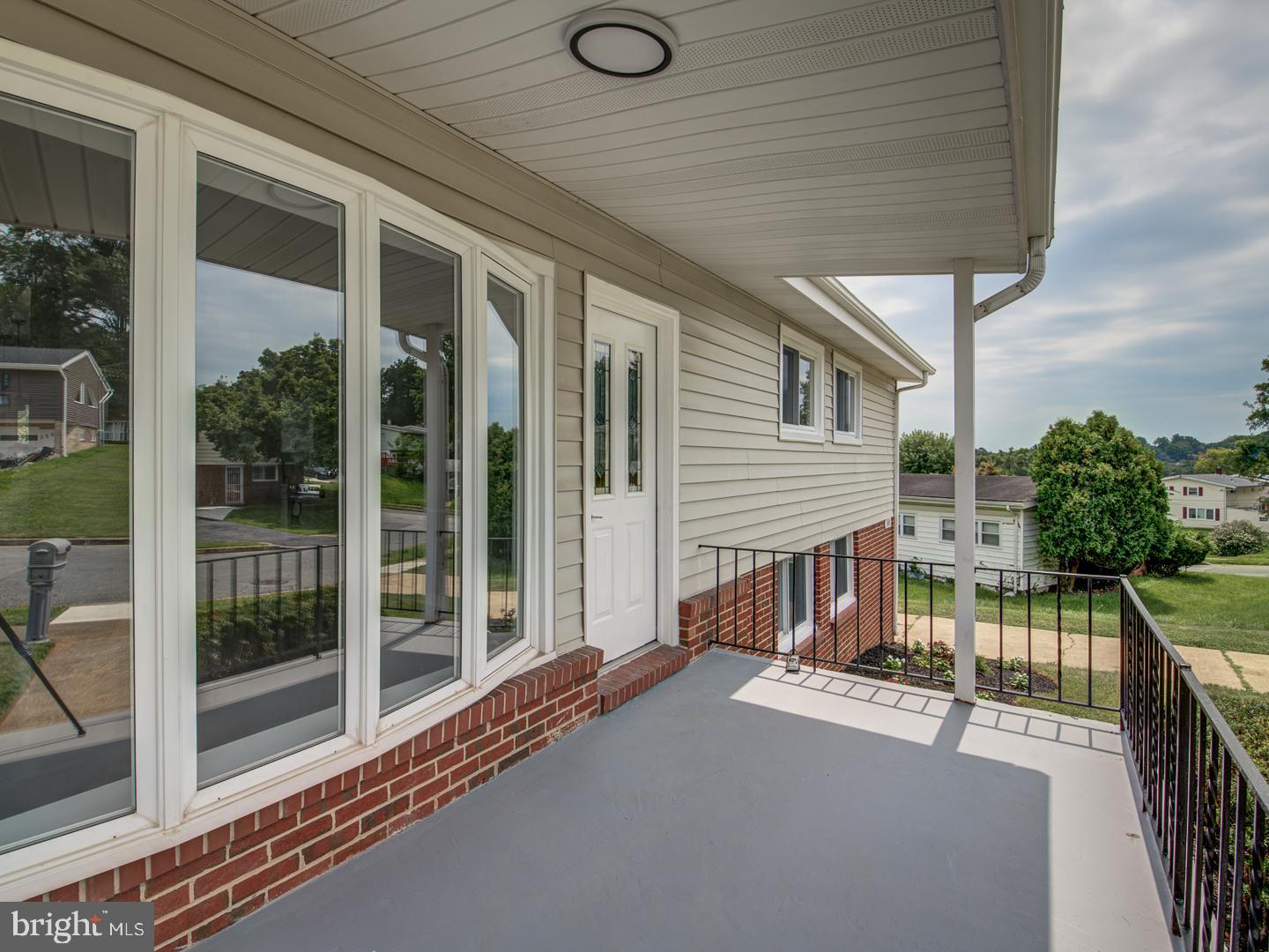 ROBIN HILLS - Residential