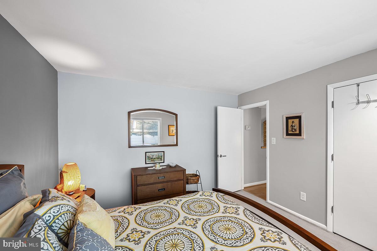 RUSTFIELD - Residential