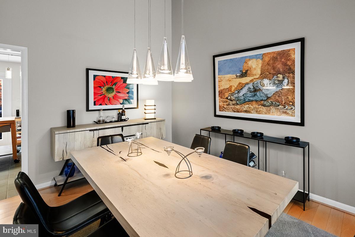 RUSTFIELD - Residential