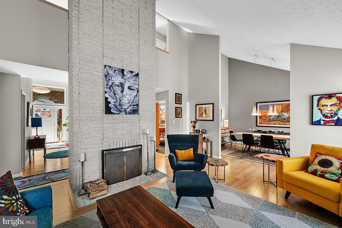 RUSTFIELD - Residential