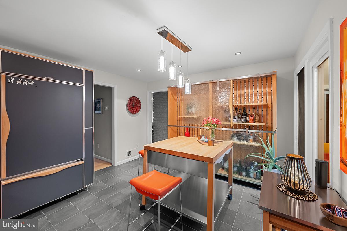 RUSTFIELD - Residential