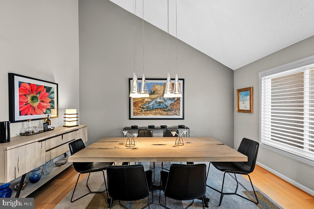 RUSTFIELD - Residential