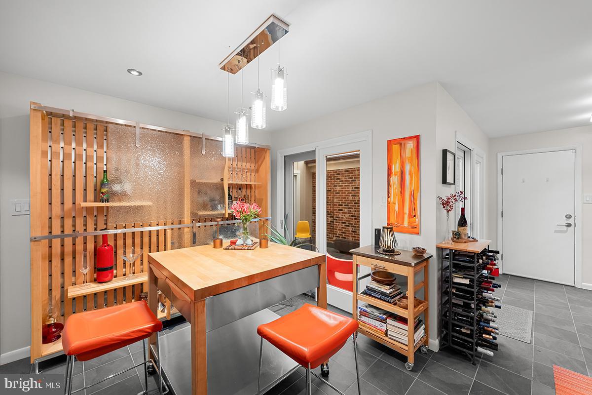 RUSTFIELD - Residential