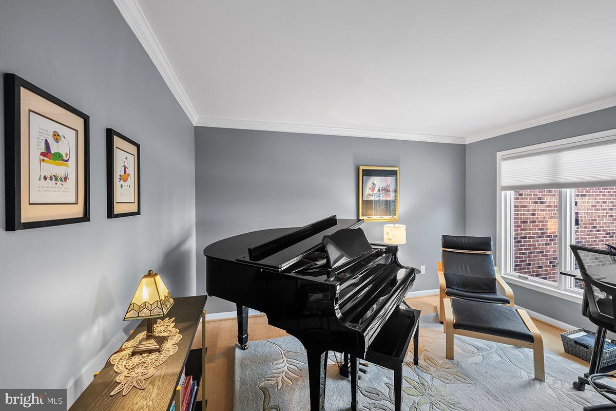 RUSTFIELD - Residential