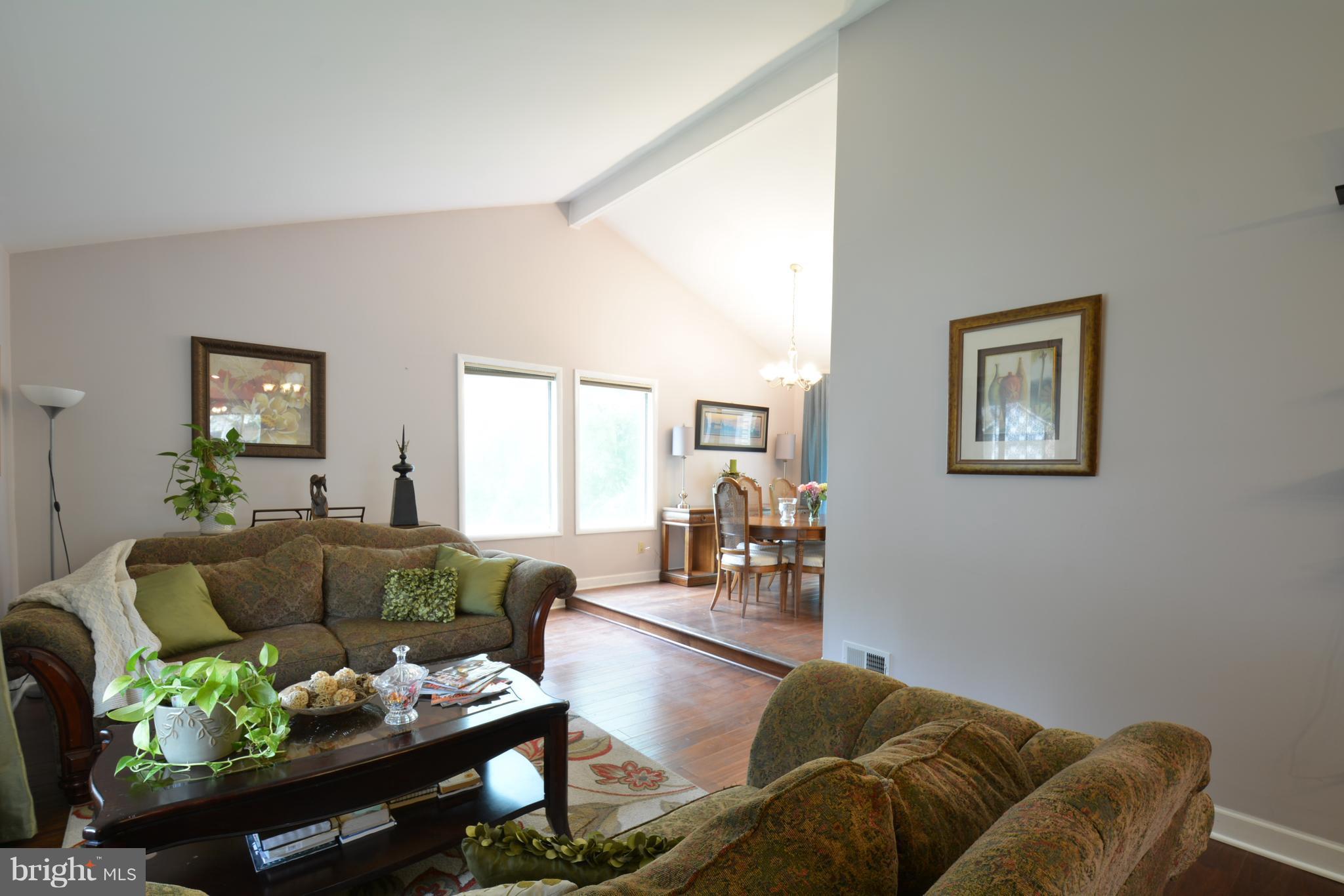 SUGARLAND RUN - Residential