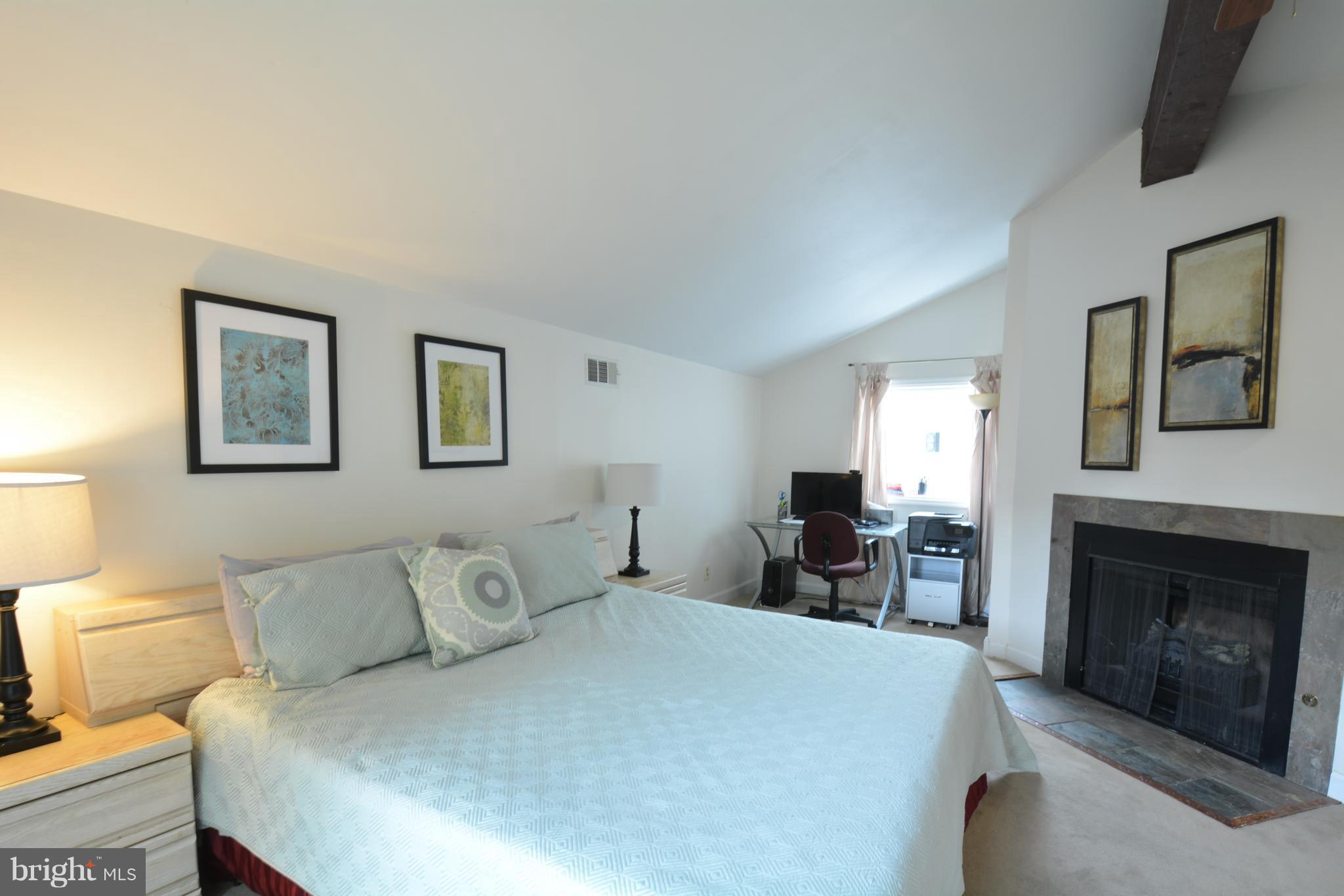 SUGARLAND RUN - Residential