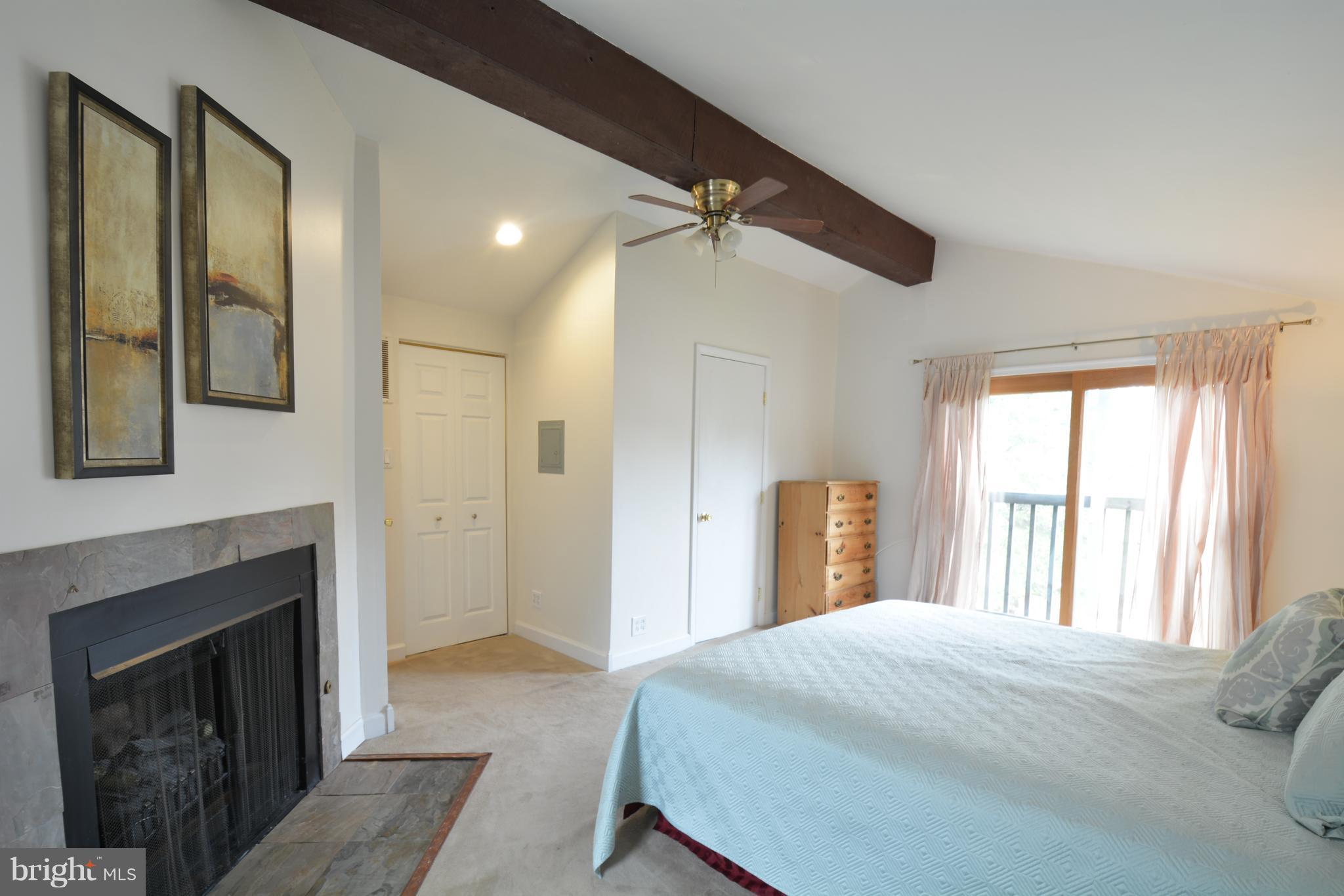 SUGARLAND RUN - Residential