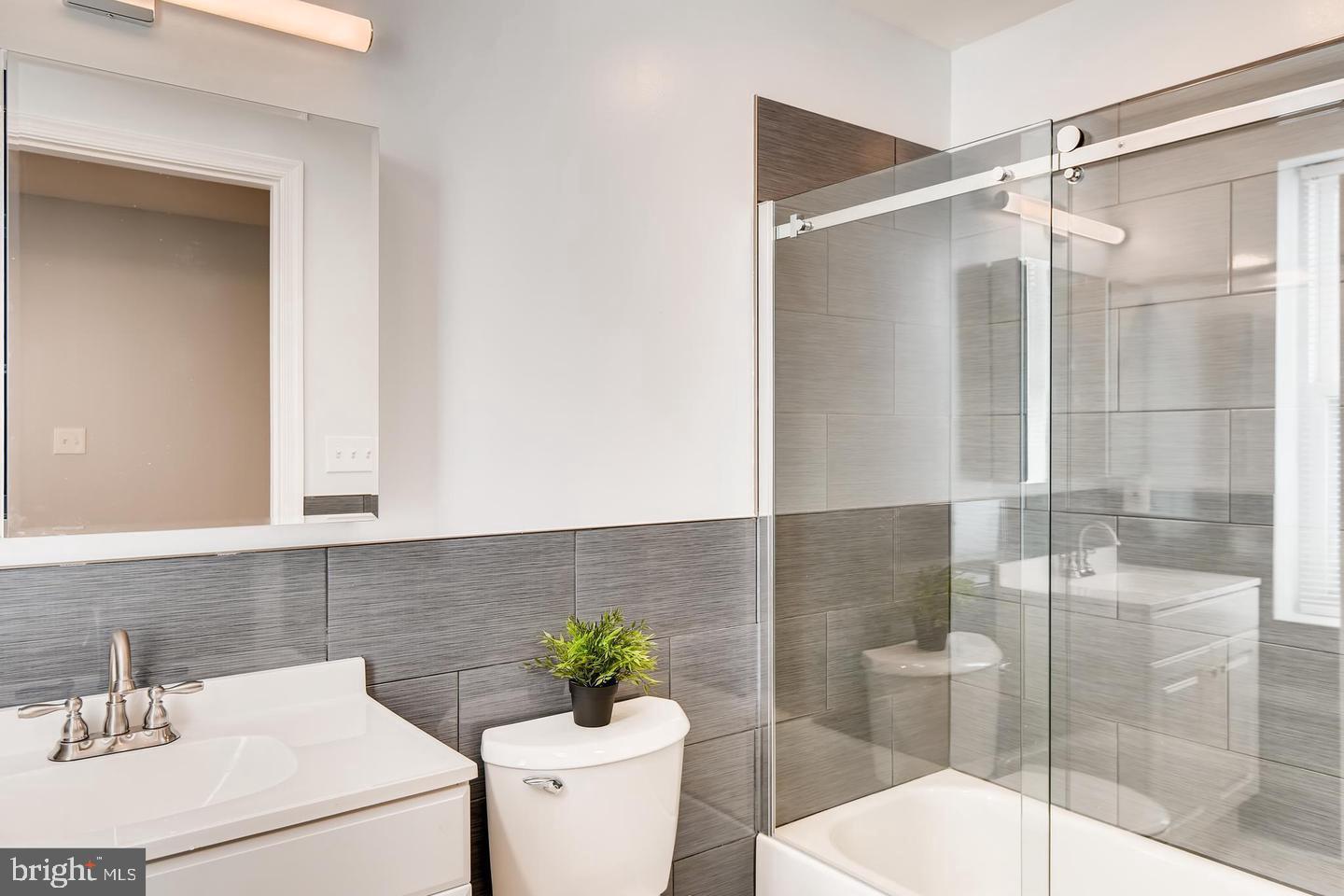 FELLS POINT HISTORIC DISTRICT - Residential Lease