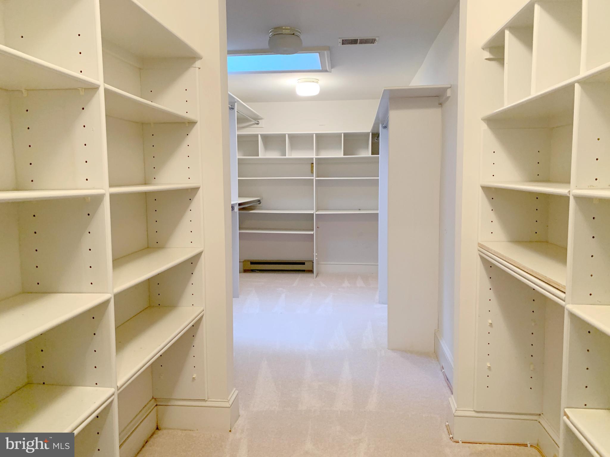 EATON PARK - Residential