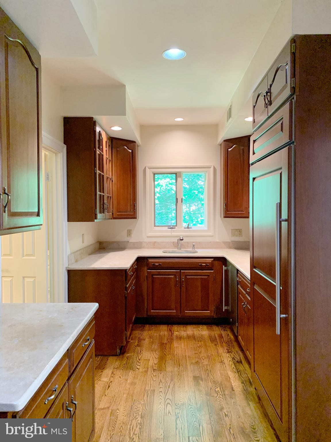 EATON PARK - Residential