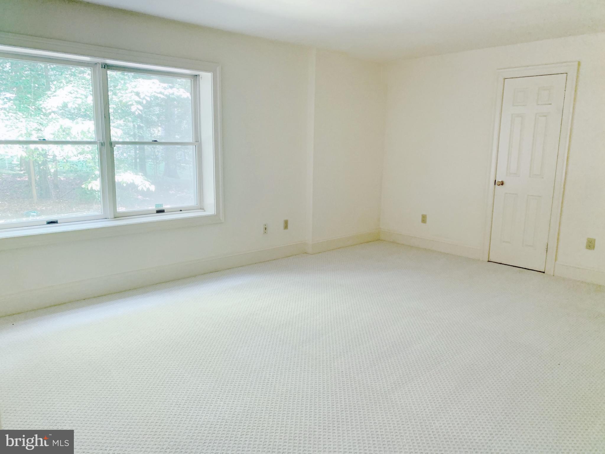 EATON PARK - Residential