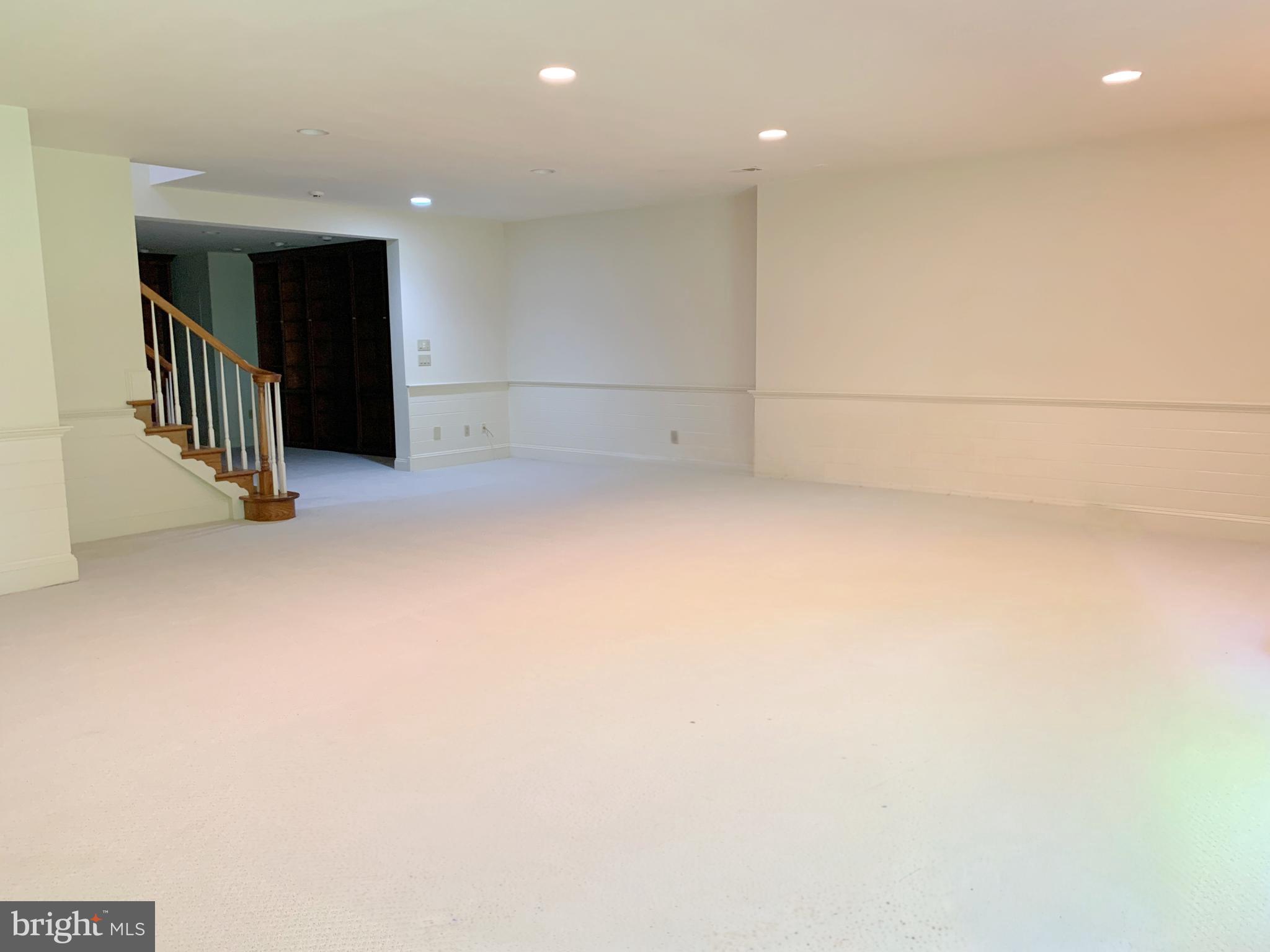 EATON PARK - Residential