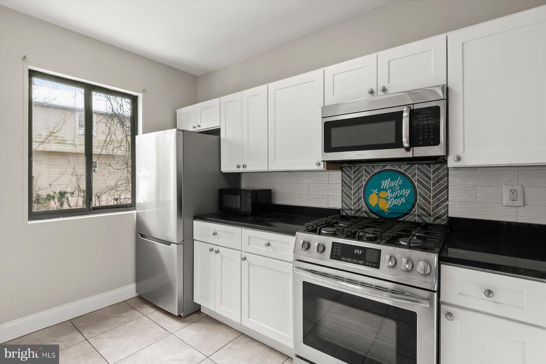 HARTFORD THAYER CONDOMINIUM APARTMENTS - Residential