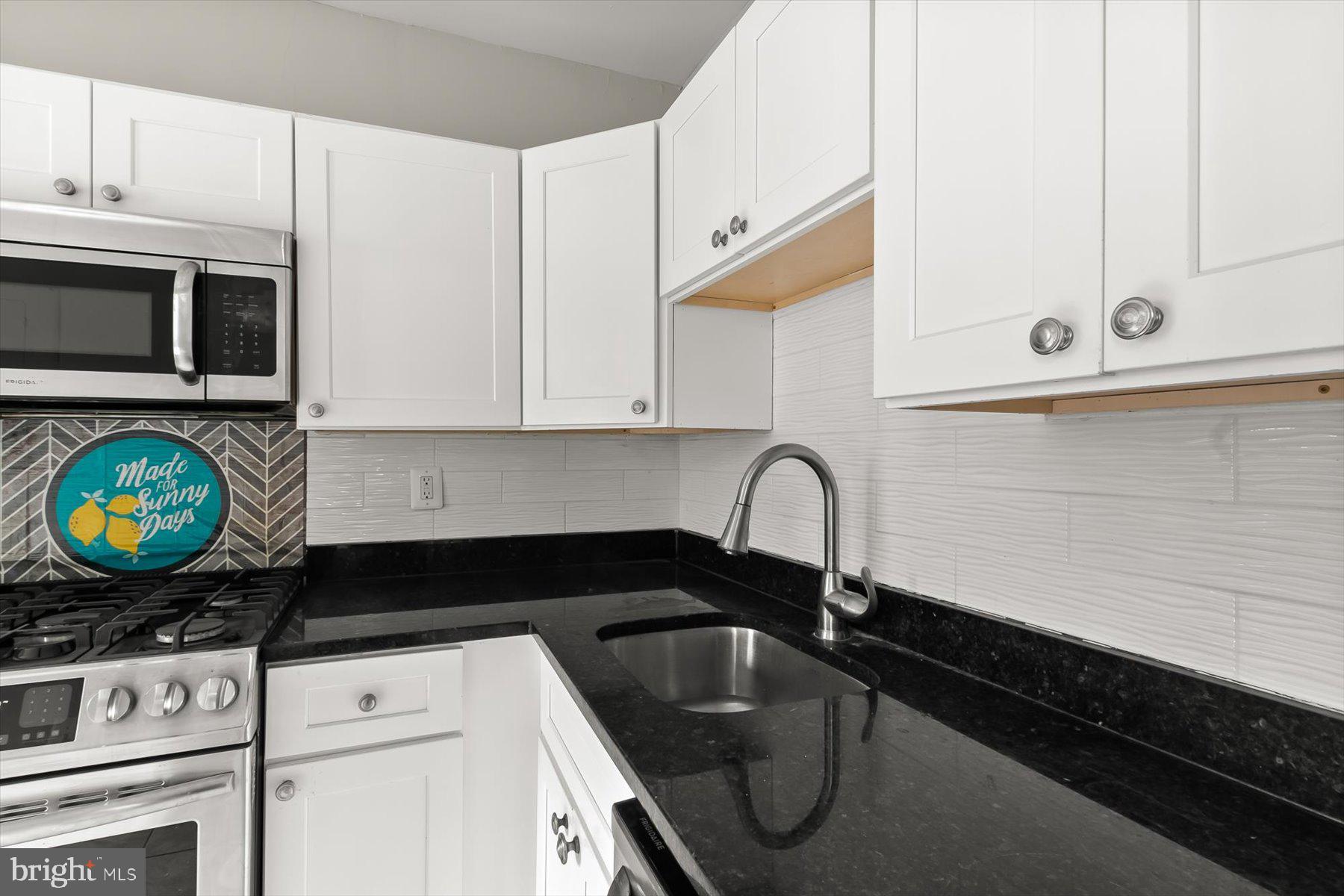 HARTFORD THAYER CONDOMINIUM APARTMENTS - Residential