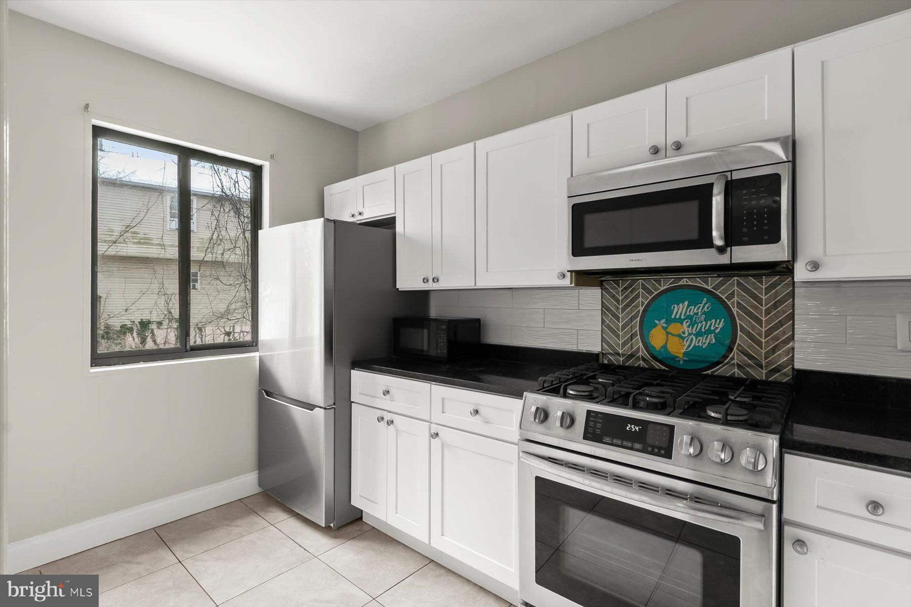 HARTFORD THAYER CONDOMINIUM APARTMENTS - Residential