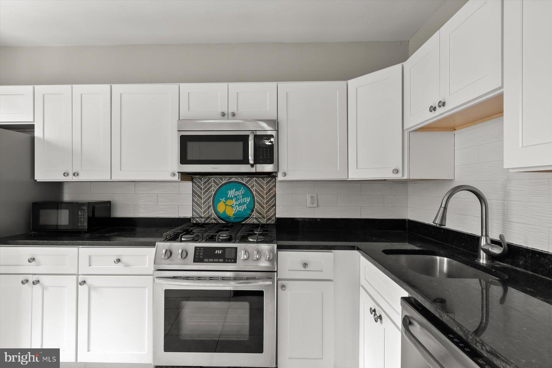 HARTFORD THAYER CONDOMINIUM APARTMENTS - Residential