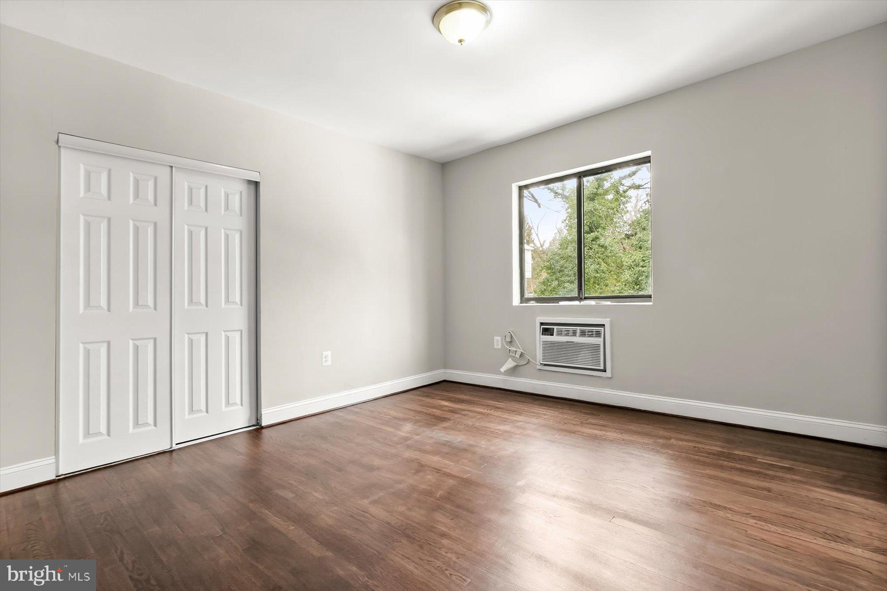 HARTFORD THAYER CONDOMINIUM APARTMENTS - Residential