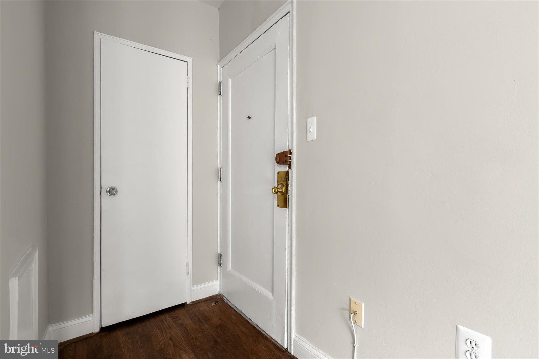 HARTFORD THAYER CONDOMINIUM APARTMENTS - Residential