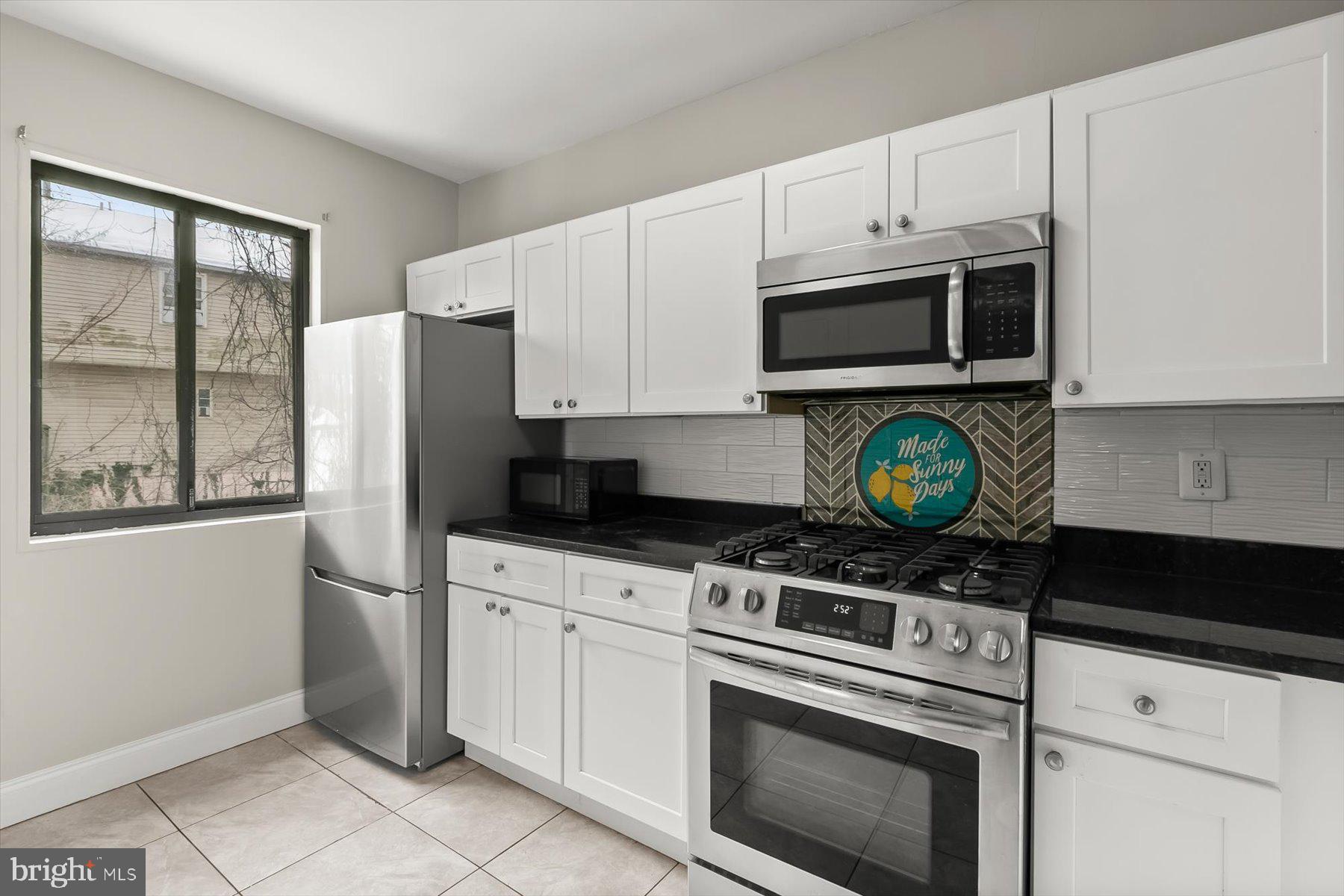 HARTFORD THAYER CONDOMINIUM APARTMENTS - Residential