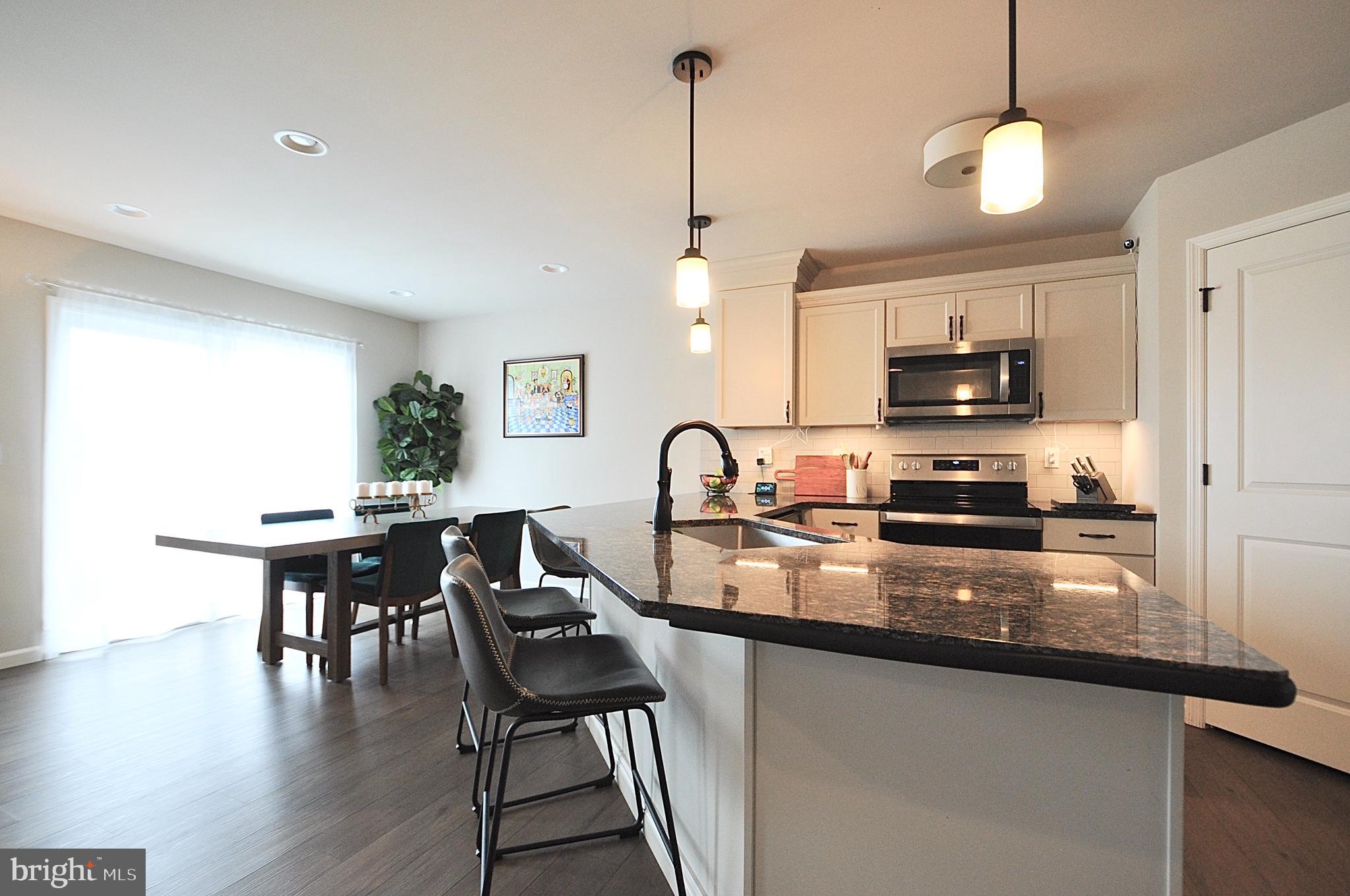 SPRINGFIELD - Residential