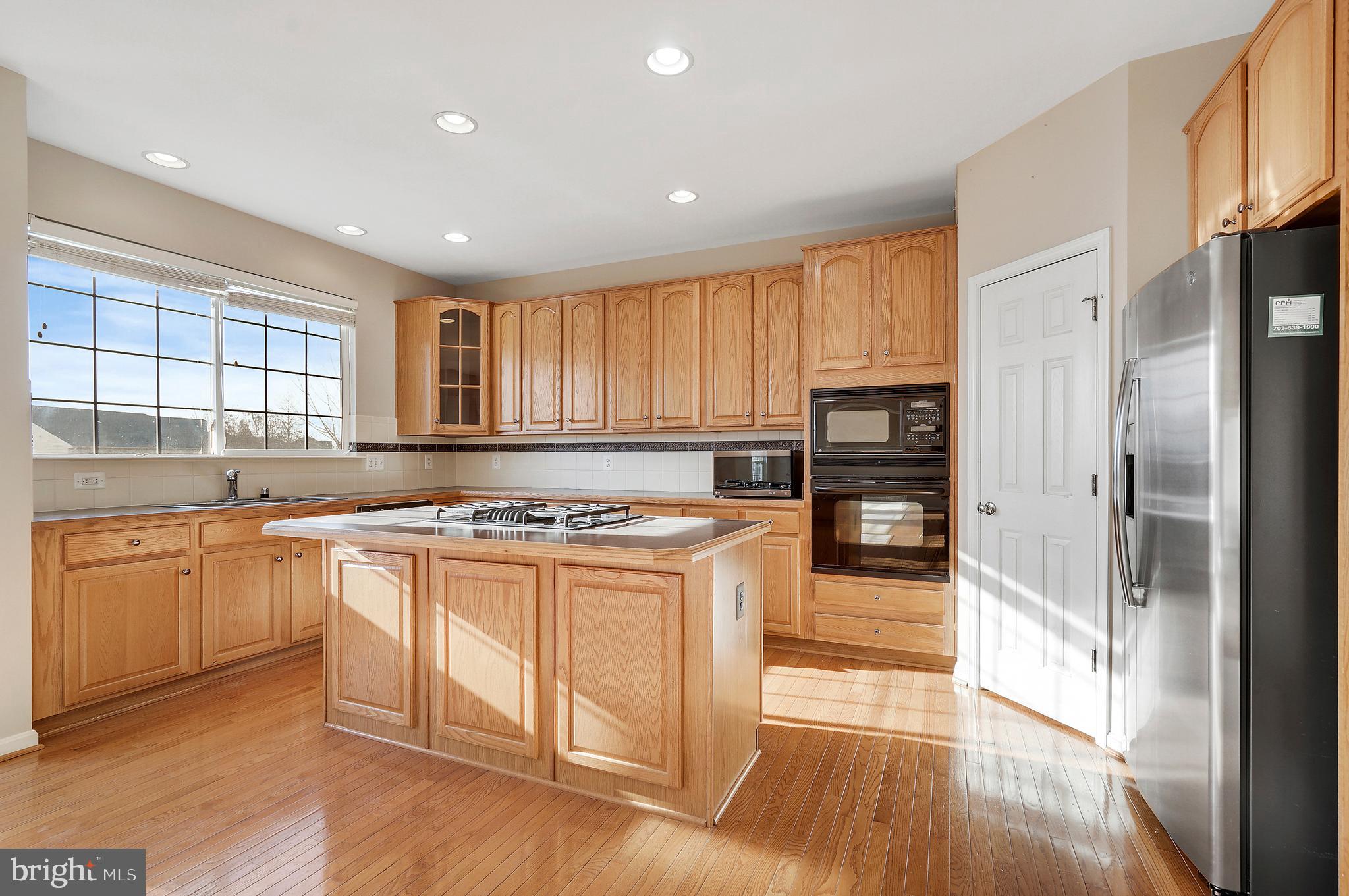 LANIER FARMS - Residential