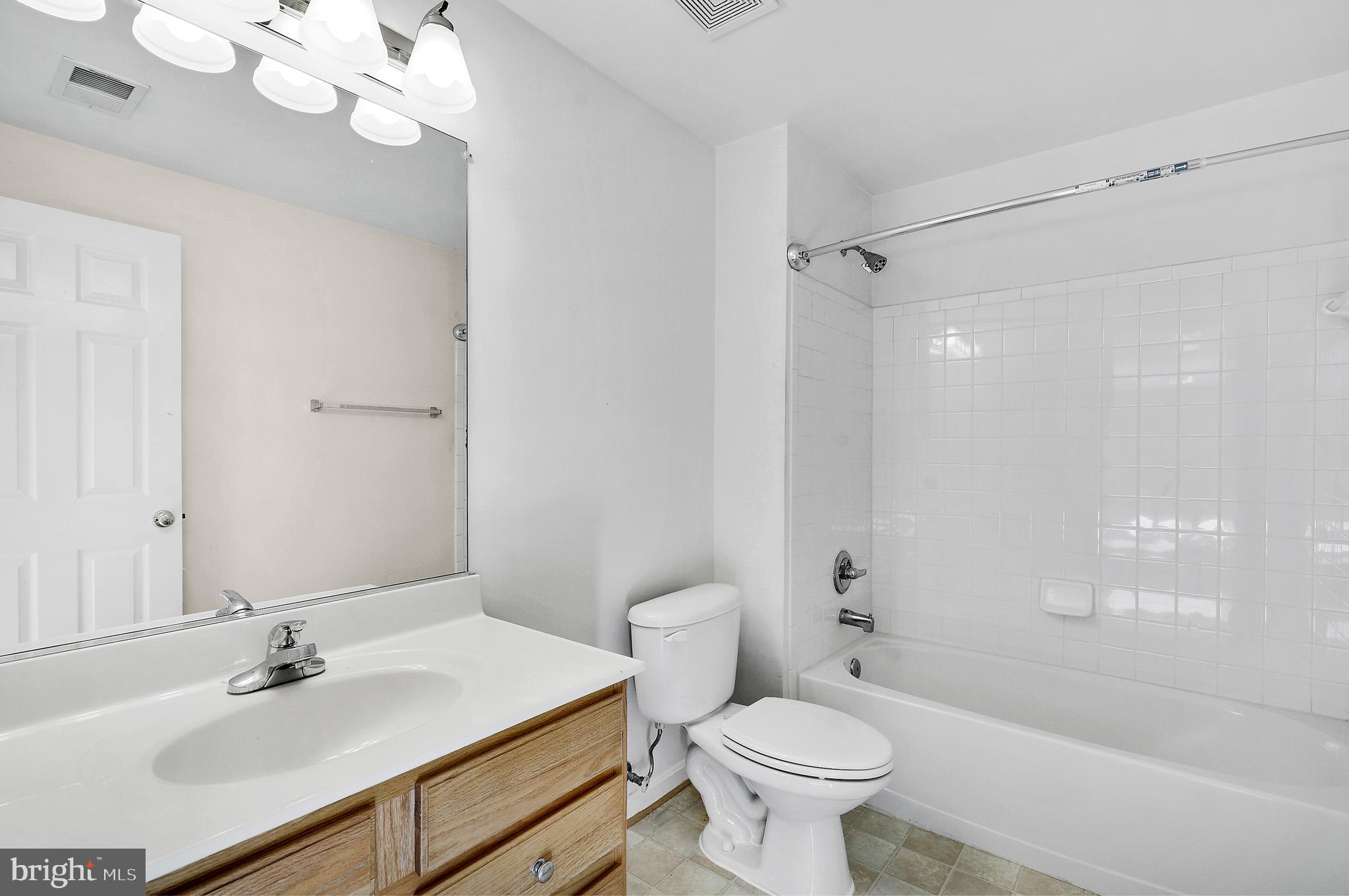 LANIER FARMS - Residential