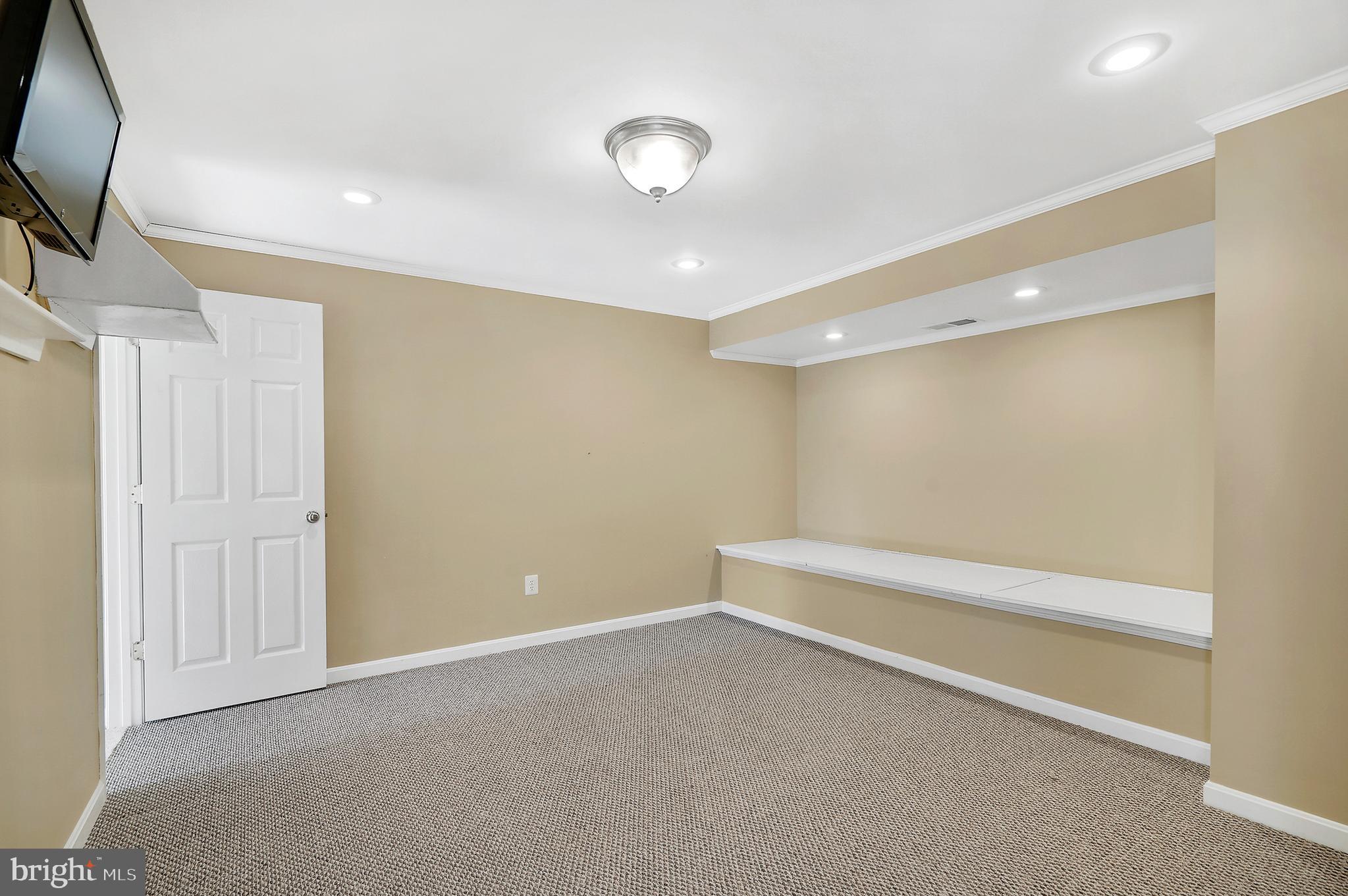 LANIER FARMS - Residential