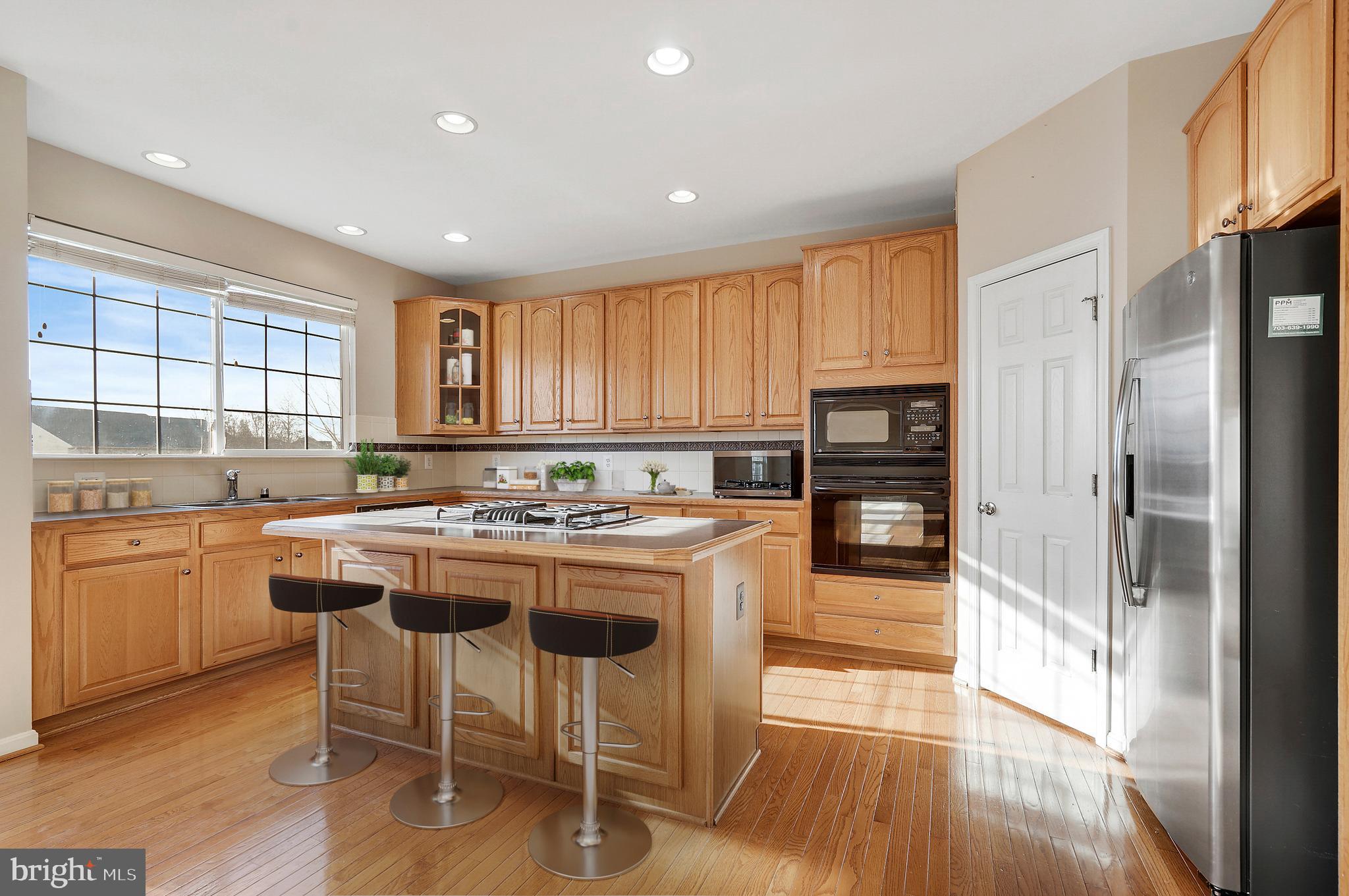 LANIER FARMS - Residential