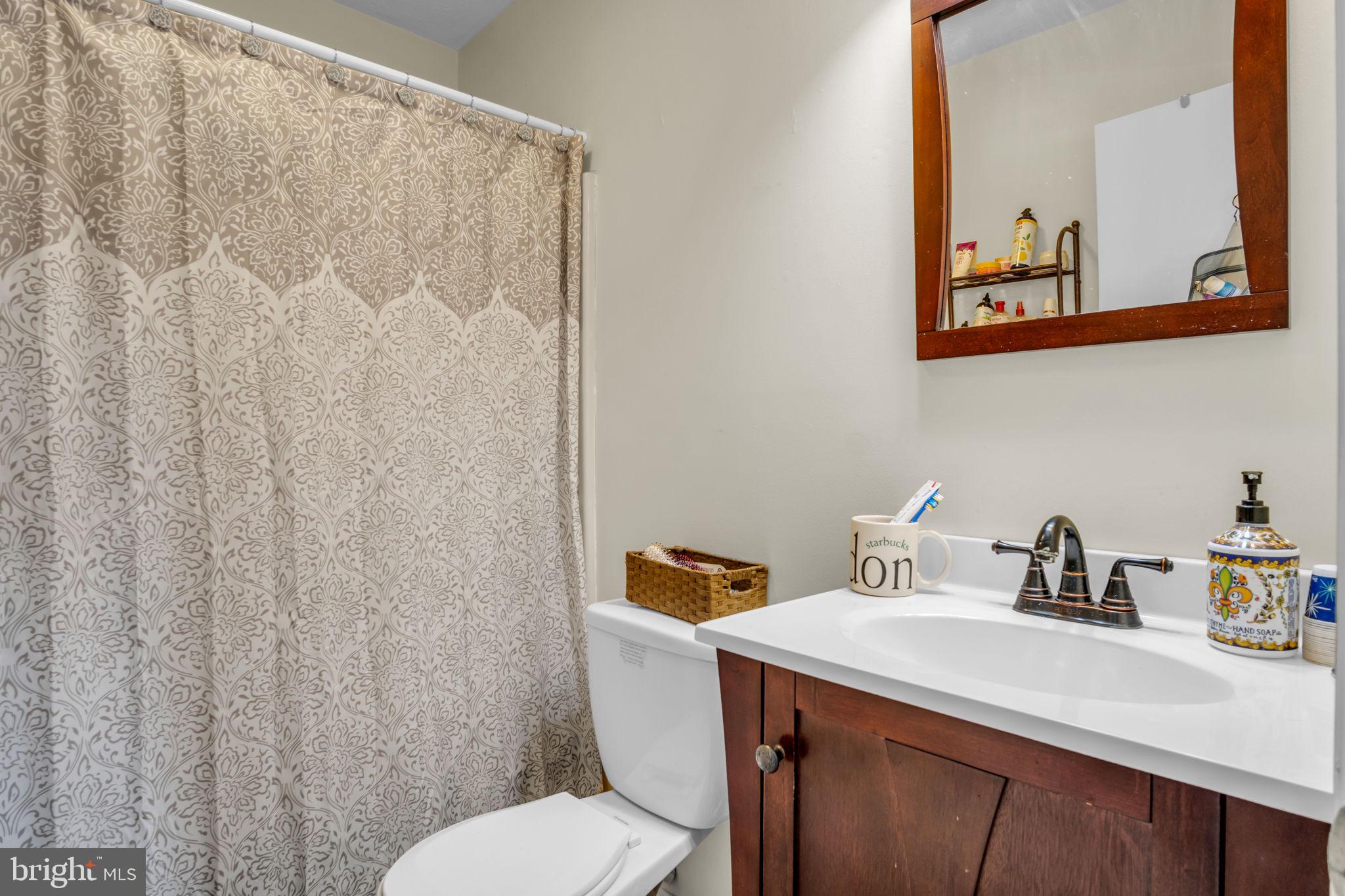 CHARTWOOD MANOR - Residential