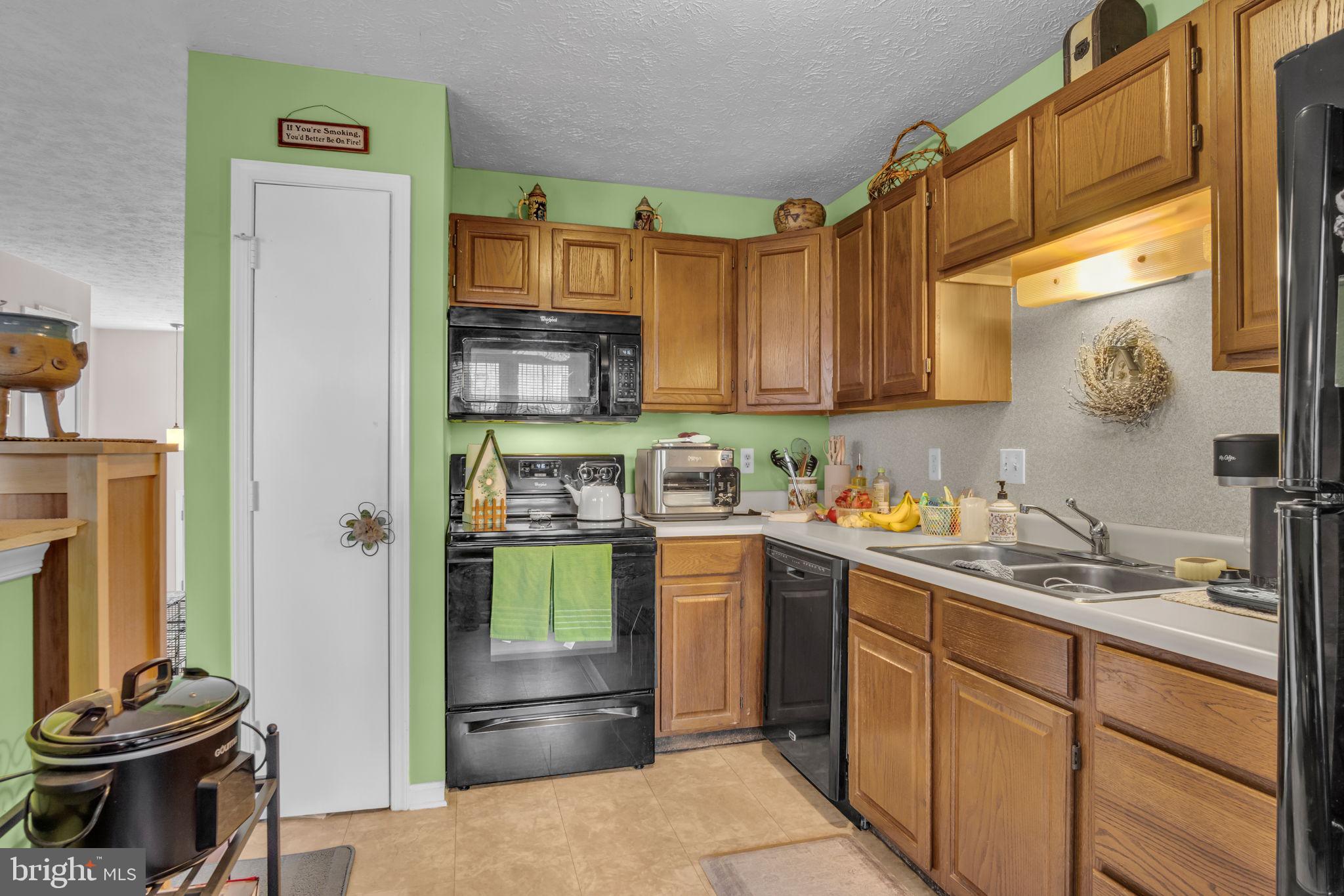 CHARTWOOD MANOR - Residential