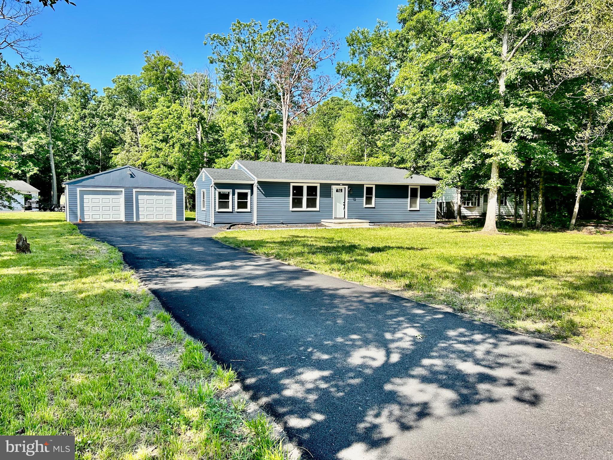 LIVINGSTON GROVE - Residential