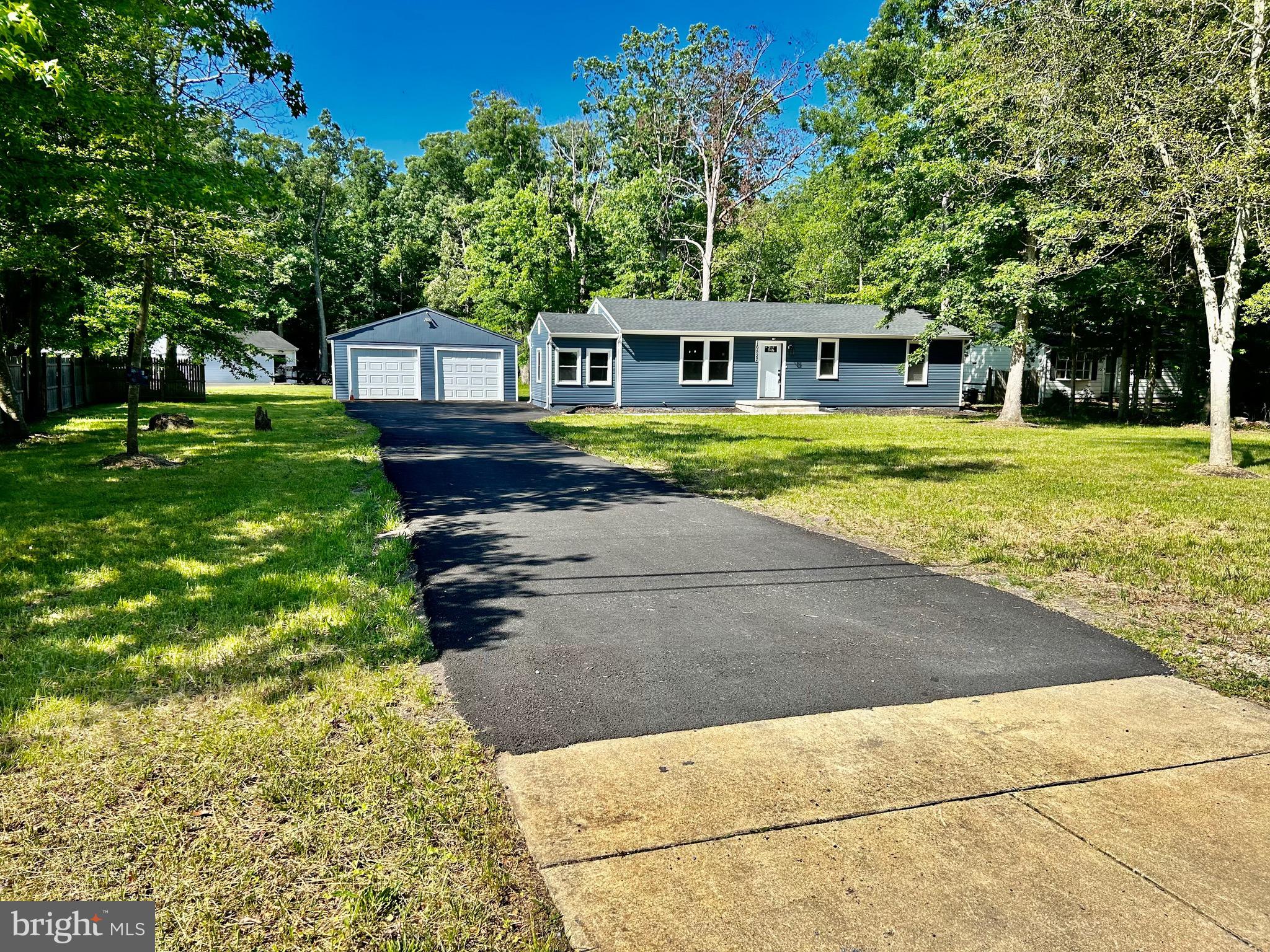 LIVINGSTON GROVE - Residential