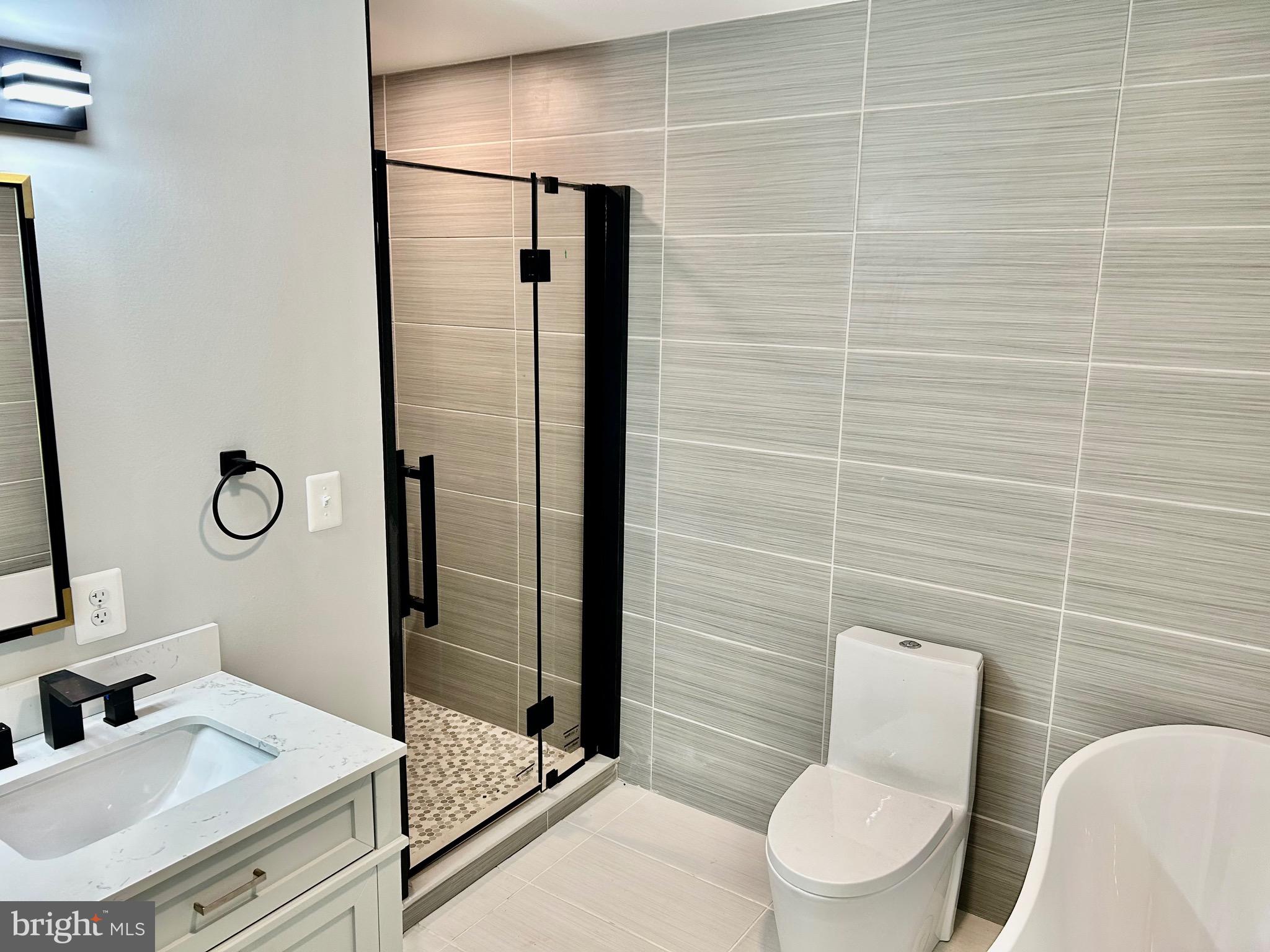 LIVINGSTON GROVE - Residential