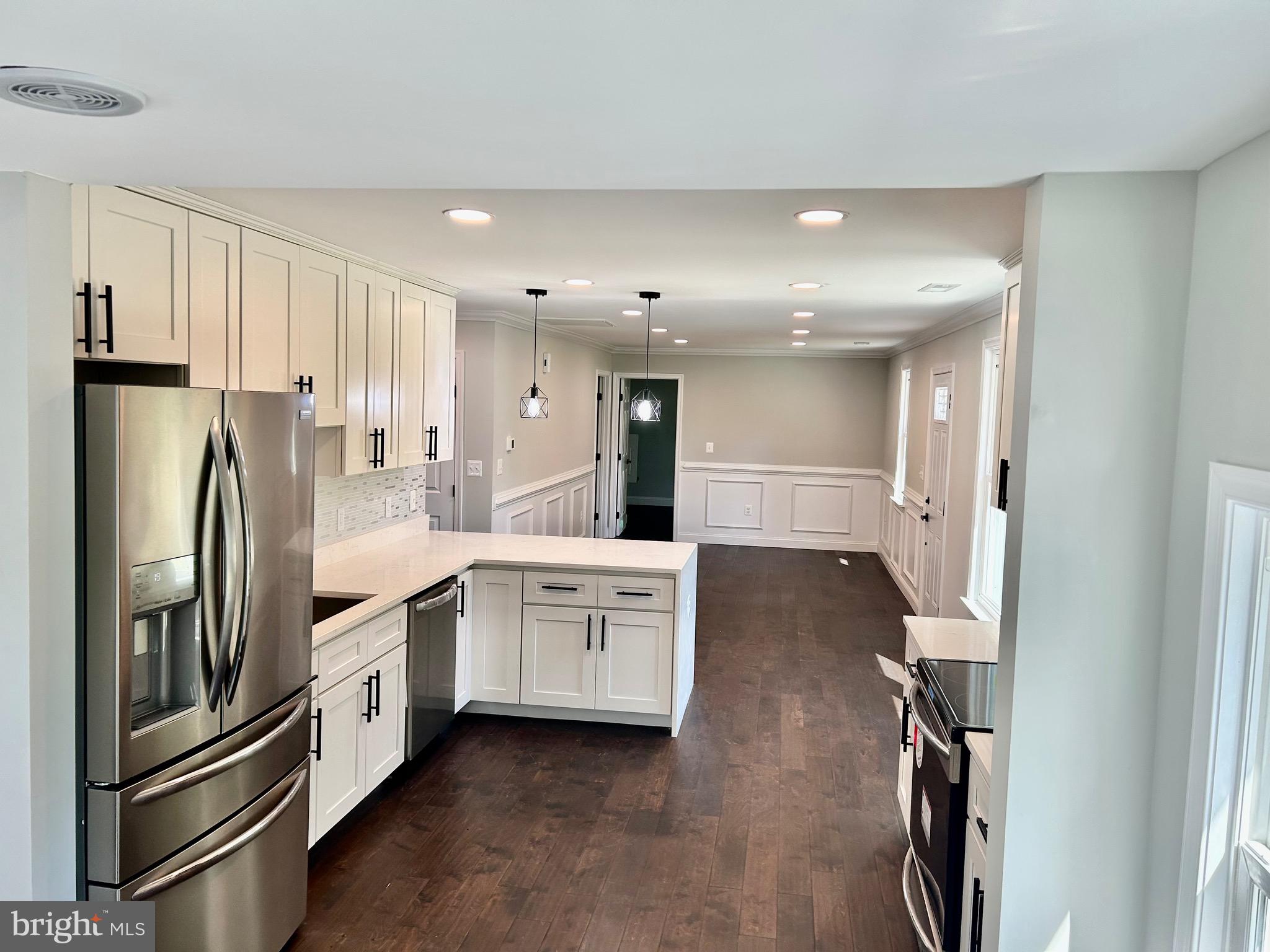 LIVINGSTON GROVE - Residential