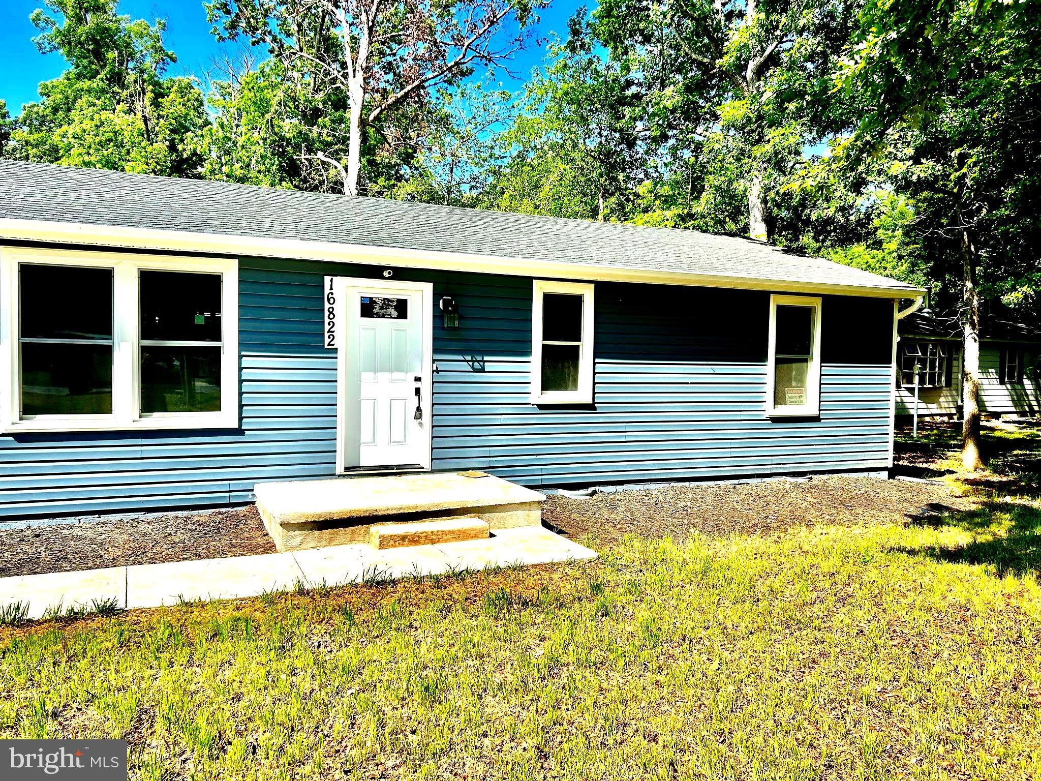 LIVINGSTON GROVE - Residential