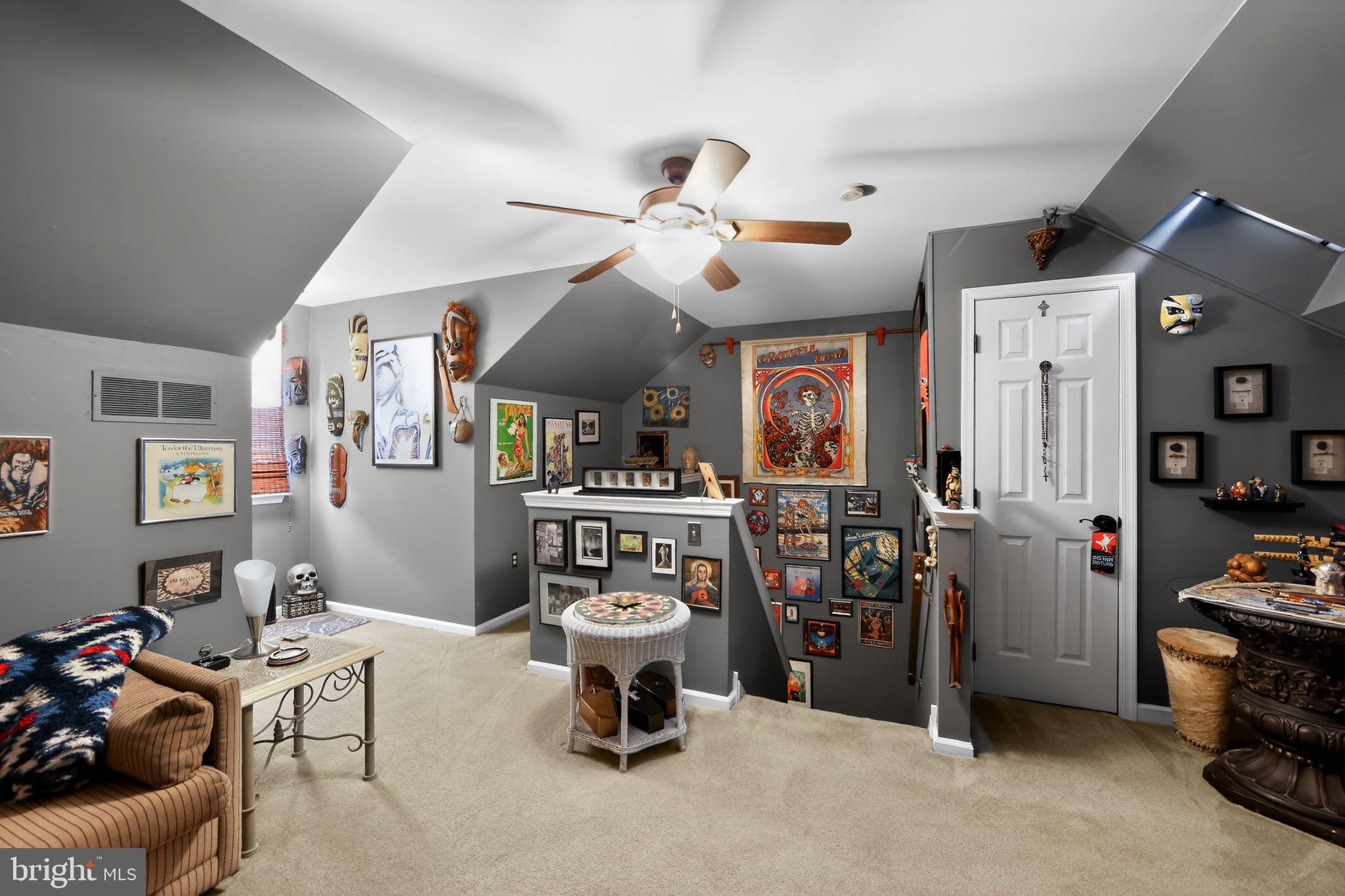 COURT AT JAMESTOWNE - Residential