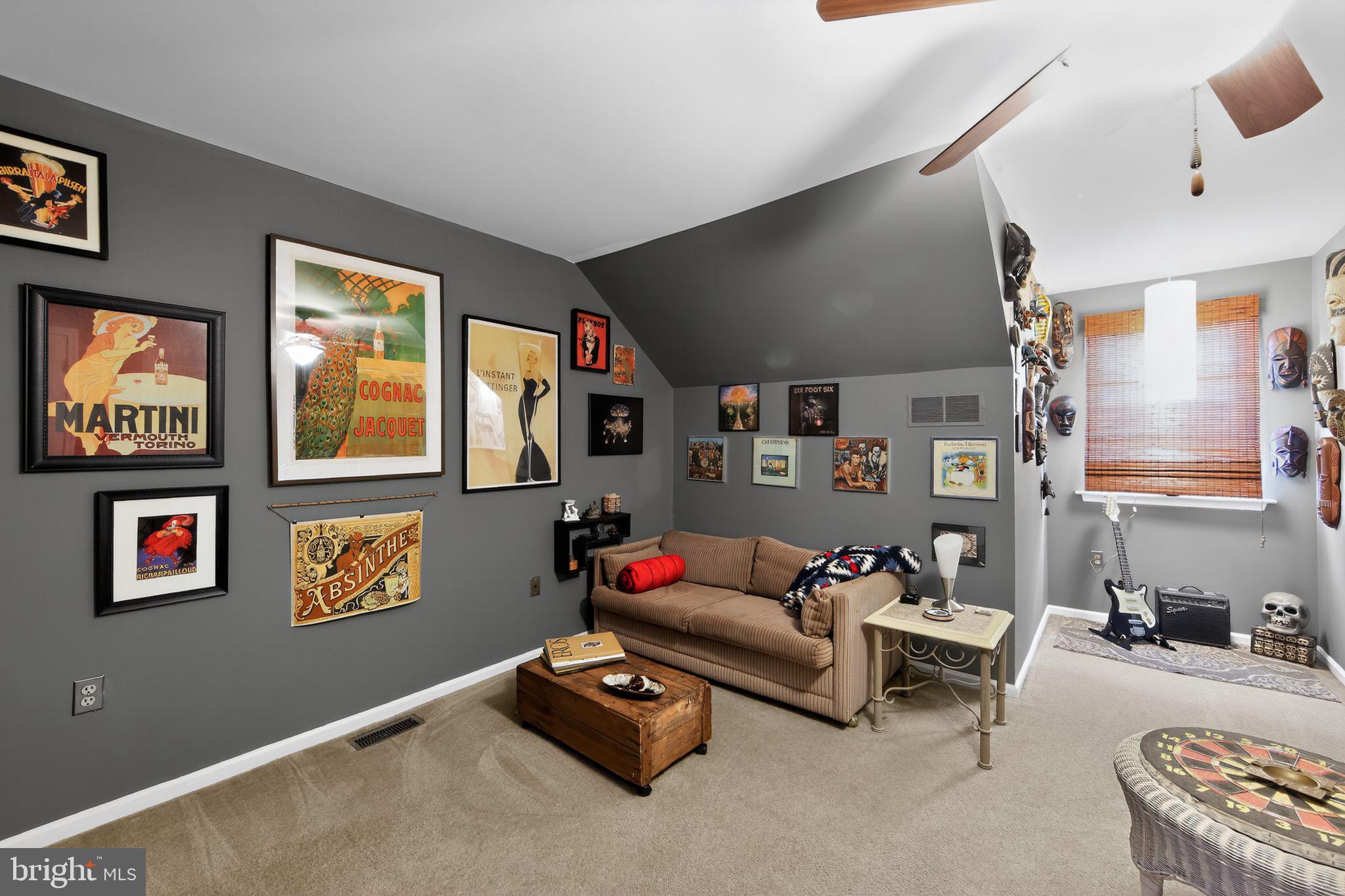 COURT AT JAMESTOWNE - Residential