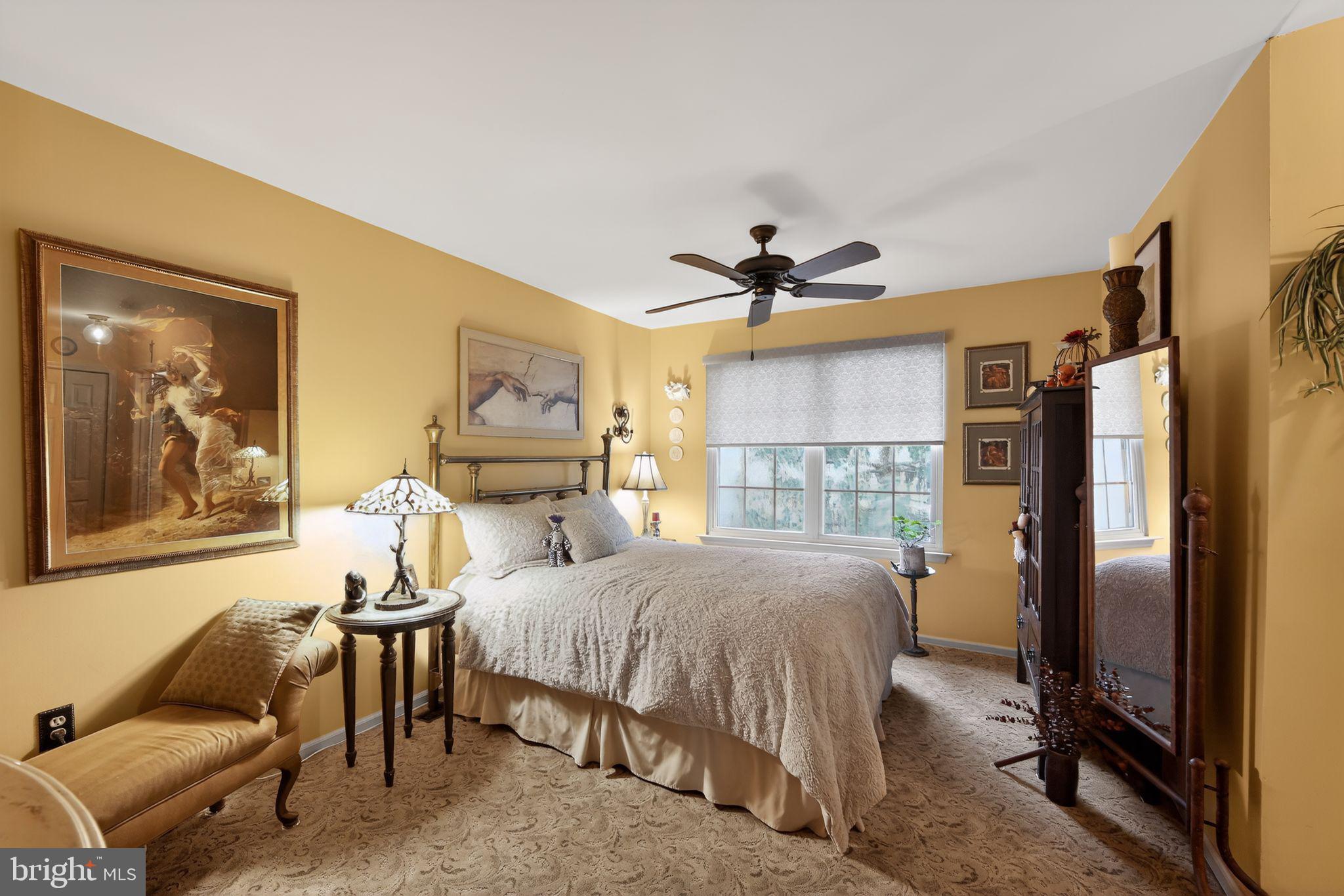 COURT AT JAMESTOWNE - Residential