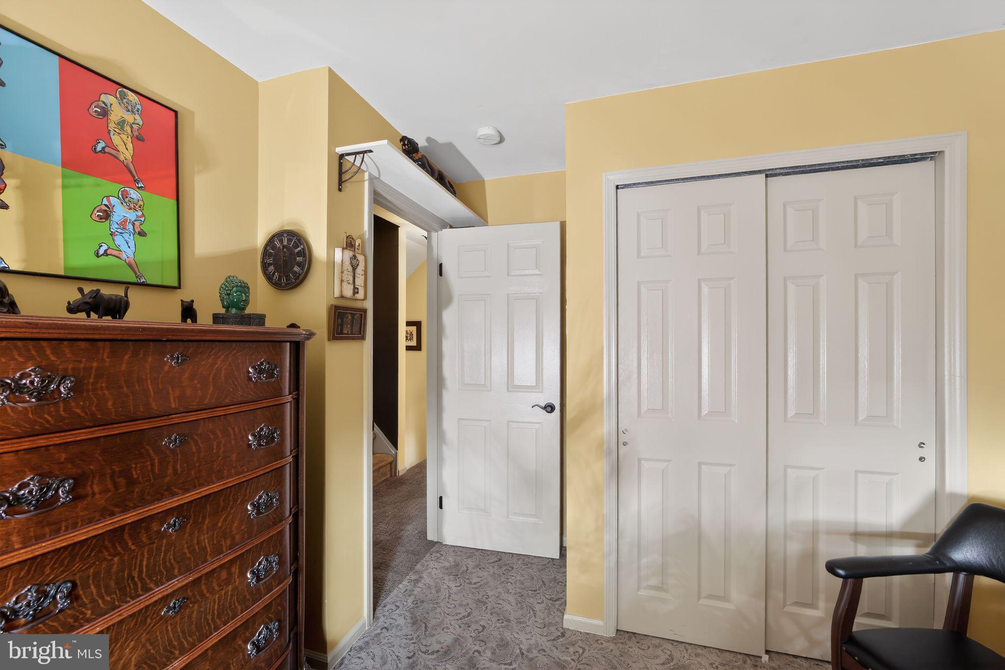 COURT AT JAMESTOWNE - Residential