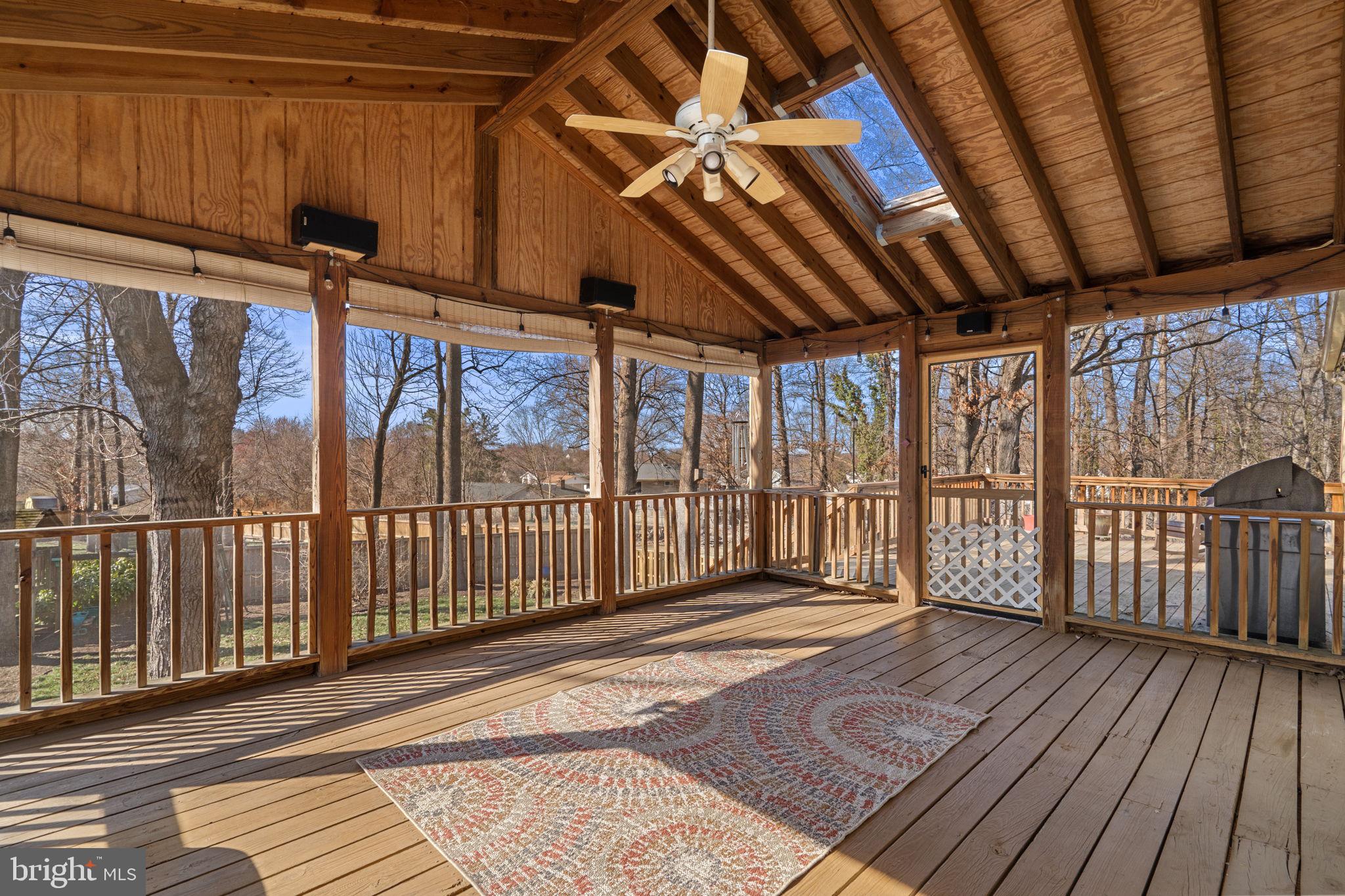 HIDDENBROOK - Residential